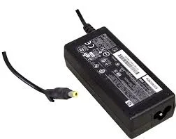 HP SMALL PIN CHARGER