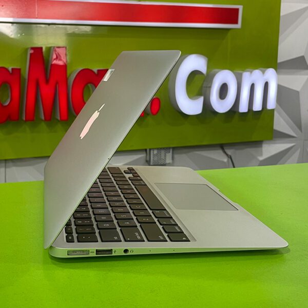 Apple Macbook Air 2014 4Gb/128Gb Uk-Used 3