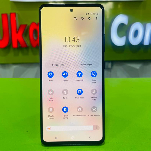 Samsung Galaxy Quantum UK Used