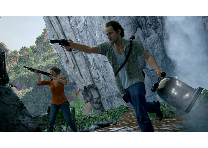 Uncharted 4 PS4 CD Gameplay
