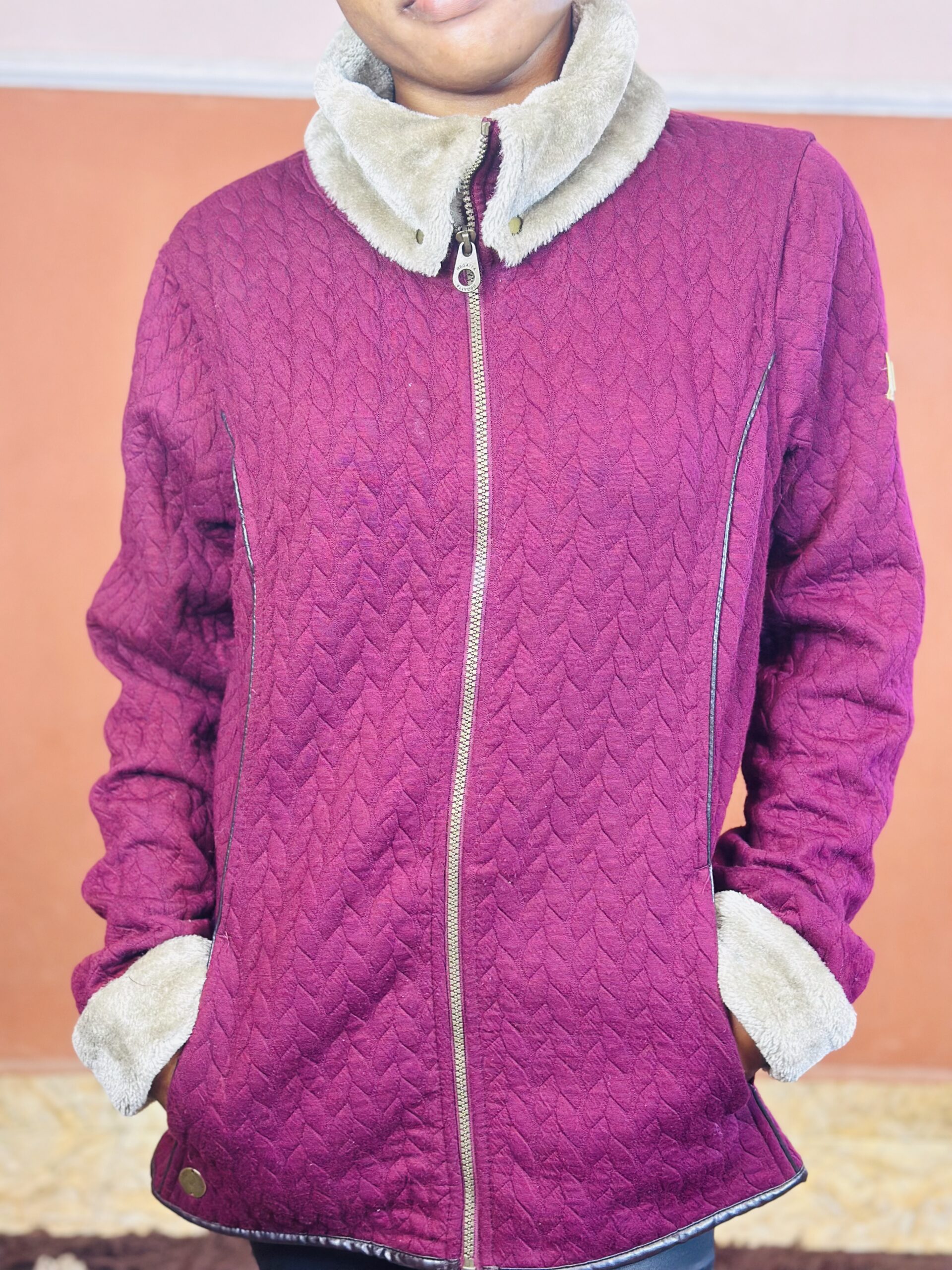 48 Plum Colored Women Knit Fleece Jacket