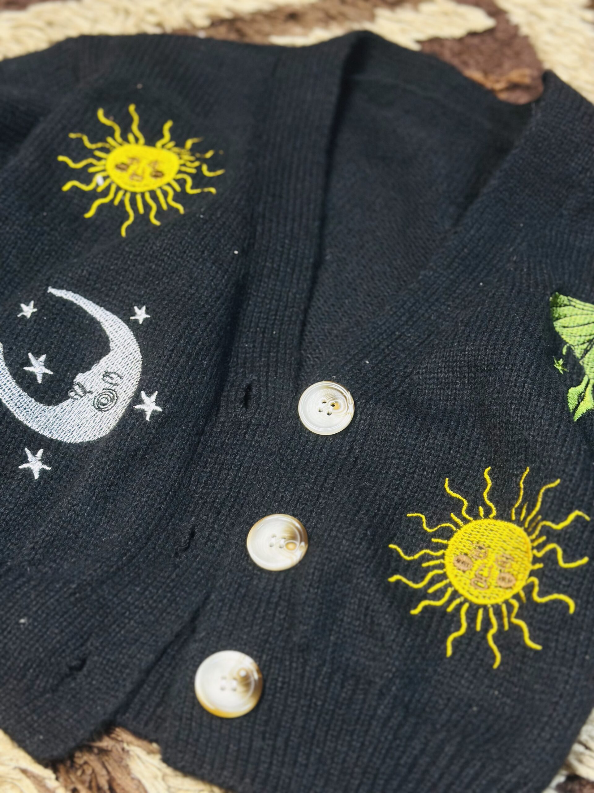 9 to 15 Years Children Black Embrodery cute Cropped Cardigan