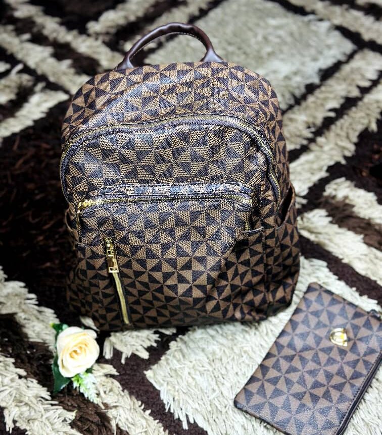 Women Chic Convertible Back Pack