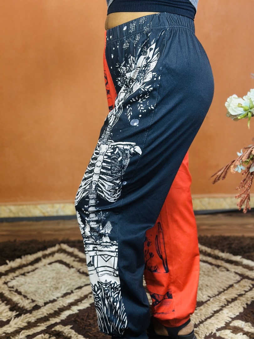 Women two tone baggy sweat pants