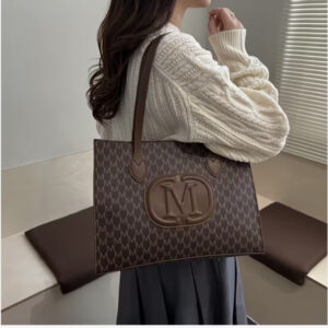 image picker 02DF95EC B920 4D2A B666 A052462B459C 97967 000008B2F8C5B0D6 UkaMart