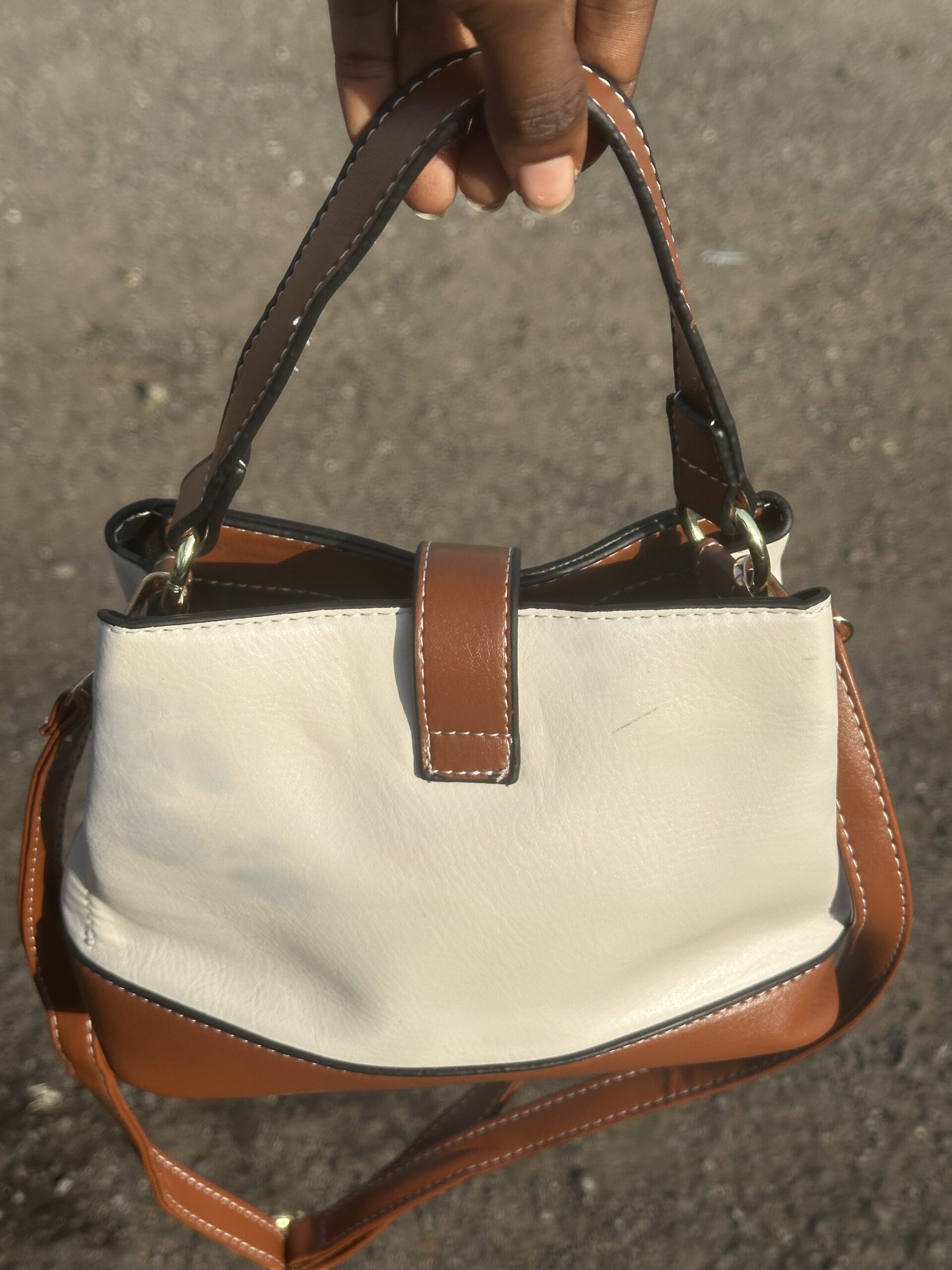 Stylish Women’s Brown and Cream Handbag Elegant Leather Shoulder Bag 3 Stylish Women’s Brown and Cream Handbag Elegant Leather Shoulder Bag - Image 3