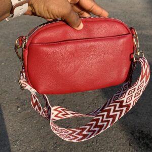 image picker 3C21BC12 77F9 431B BA60 45C3E84E236C 82287 000007414CF510AC UkaMart