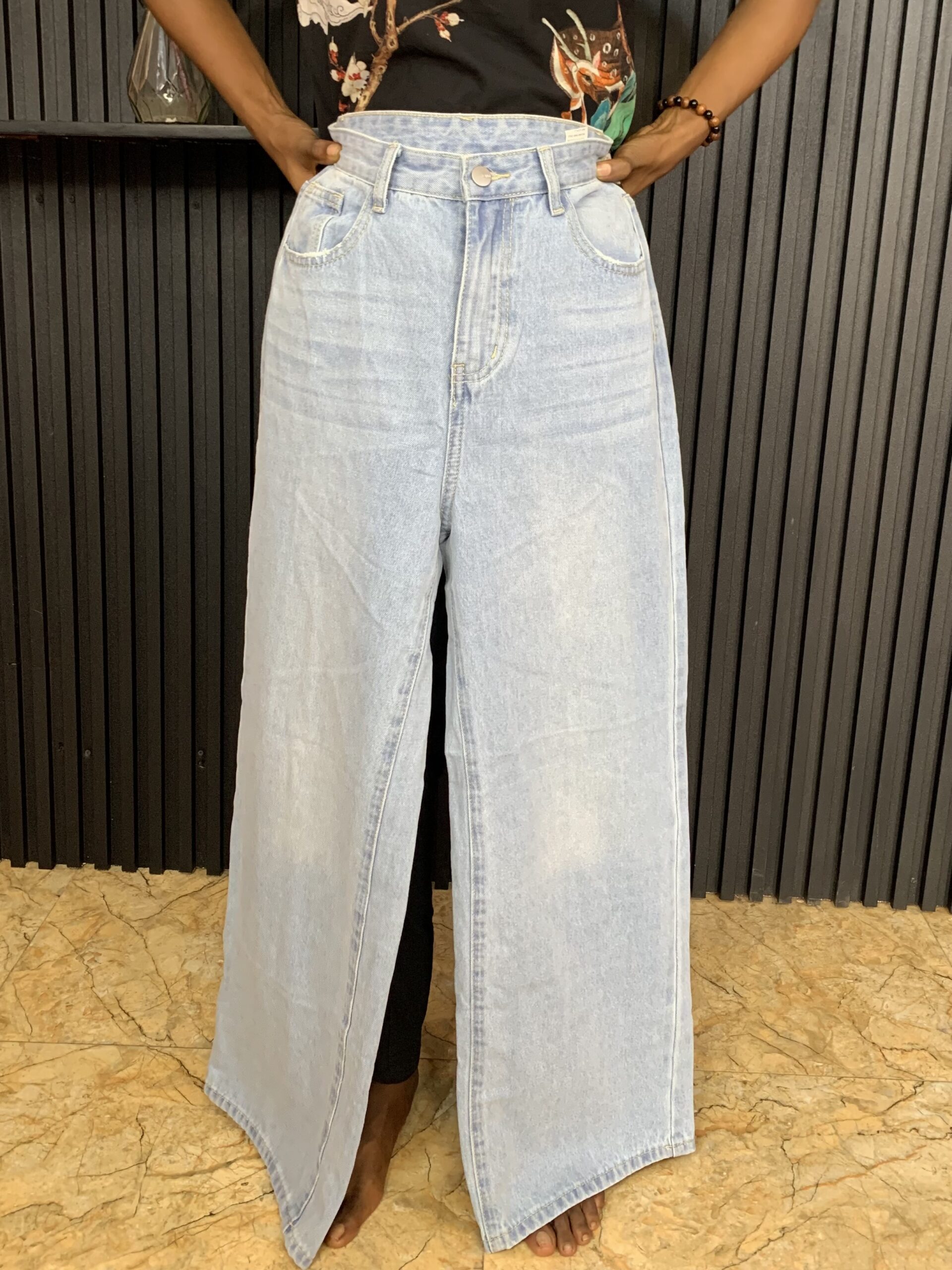 Elegant High-Waist Wide Leg Light Wash Denim Jeans 4 Elegant High-Waist Wide Leg Light Wash Denim Jeans - Image 4