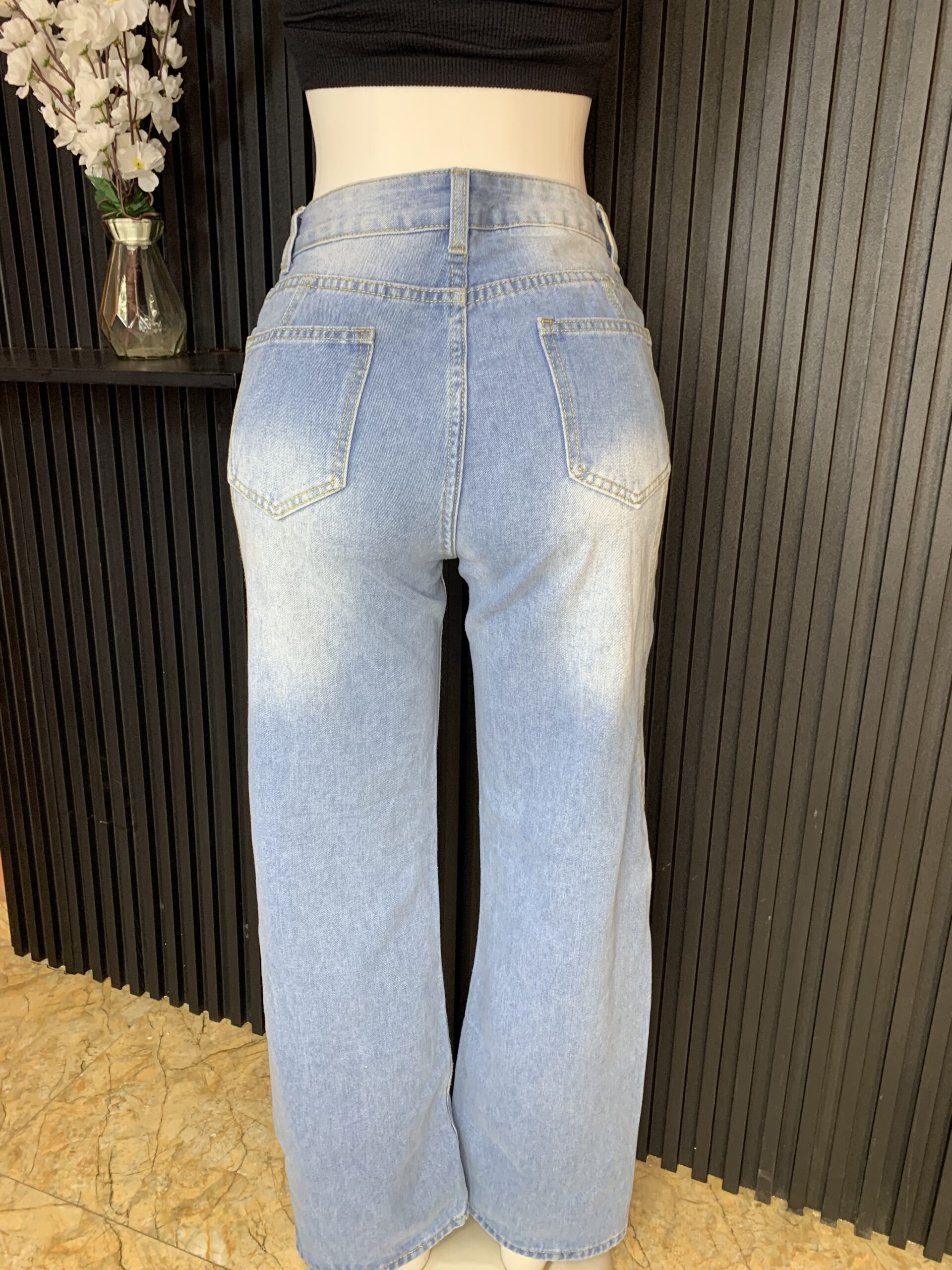 Stylish Women’s Light Blue Flared Jeans – Comfortable High Waist Denim 3 Stylish Women’s Light Blue Flared Jeans – Comfortable High Waist Denim - Image 3
