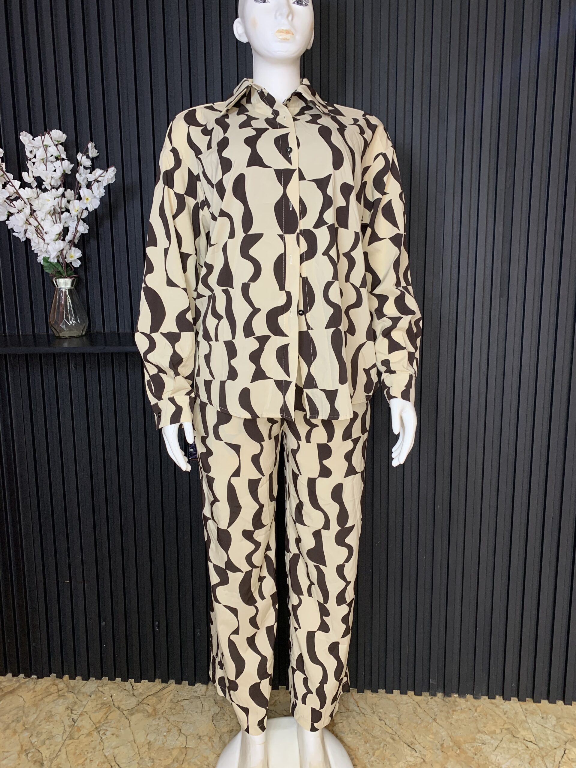 Two Piece Womens Wear 3 Two Piece Womens Wear - Image 3