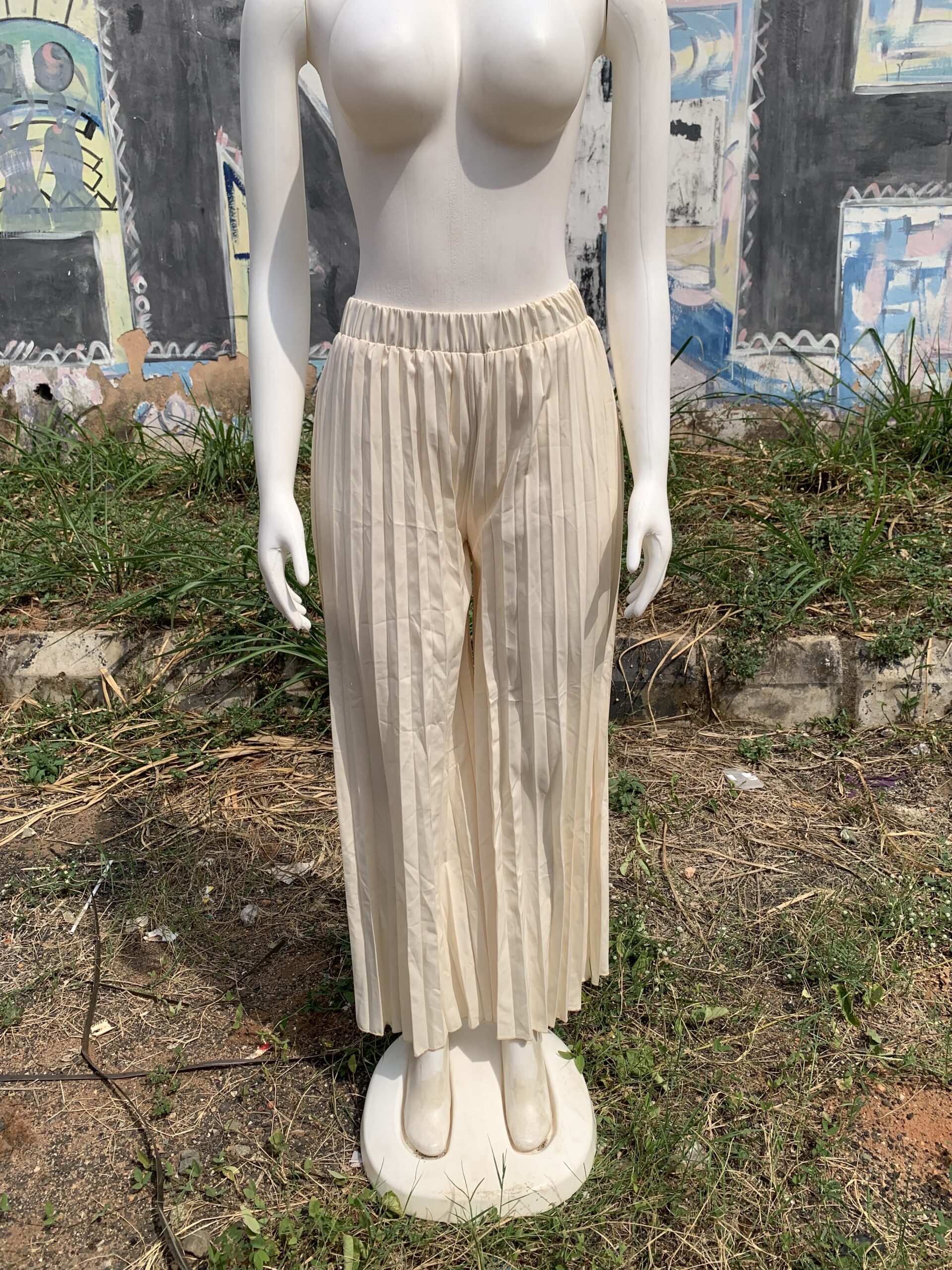 Stylish Pleated Pallazoa 4 Stylish Pleated Pallazoa - Image 4