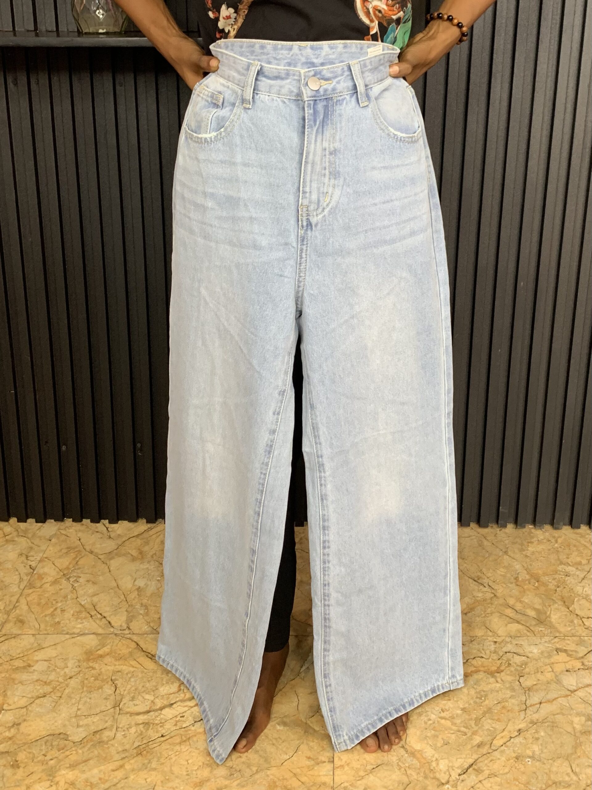 Elegant High-Waist Wide Leg Light Wash Denim Jeans 2 Elegant High-Waist Wide Leg Light Wash Denim Jeans - Image 2