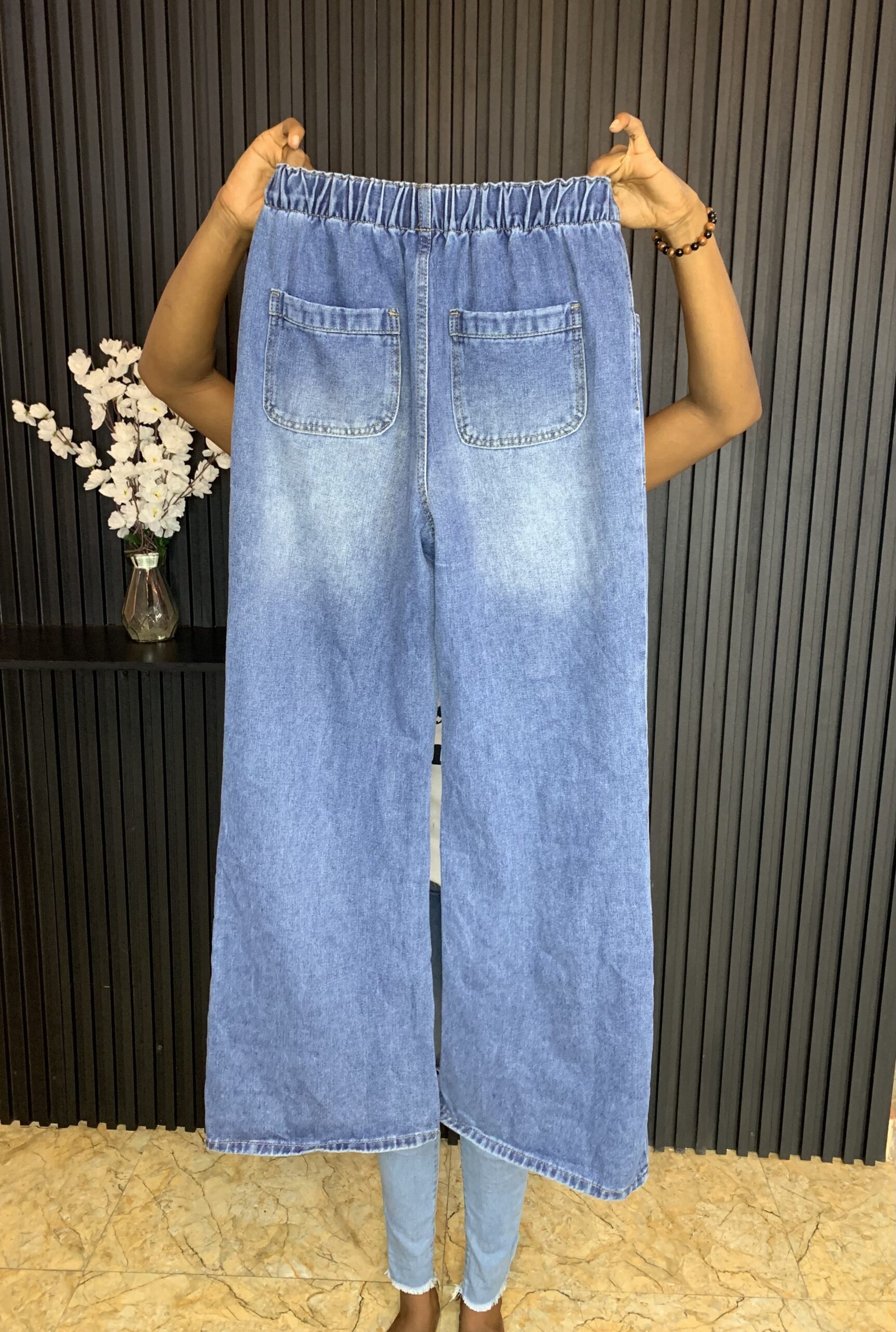 Women’s Elastic Waist Wide-Leg Jeans – Comfortable Casual Denim Pants 2 Women’s Elastic Waist Wide-Leg Jeans – Comfortable Casual Denim Pants - Image 2