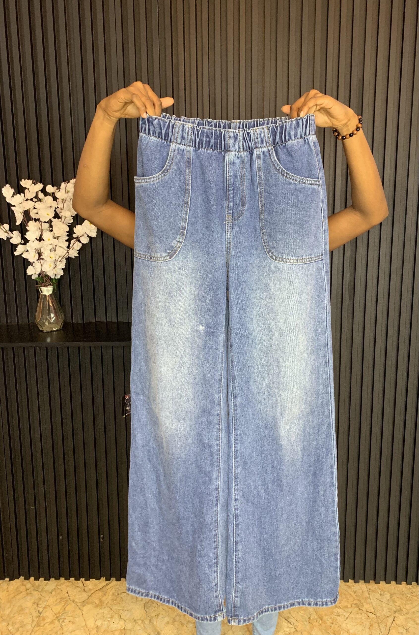 Women’s Elastic Waist Wide-Leg Jeans – Comfortable Casual Denim Pants 5 Women’s Elastic Waist Wide-Leg Jeans – Comfortable Casual Denim Pants - Image 5