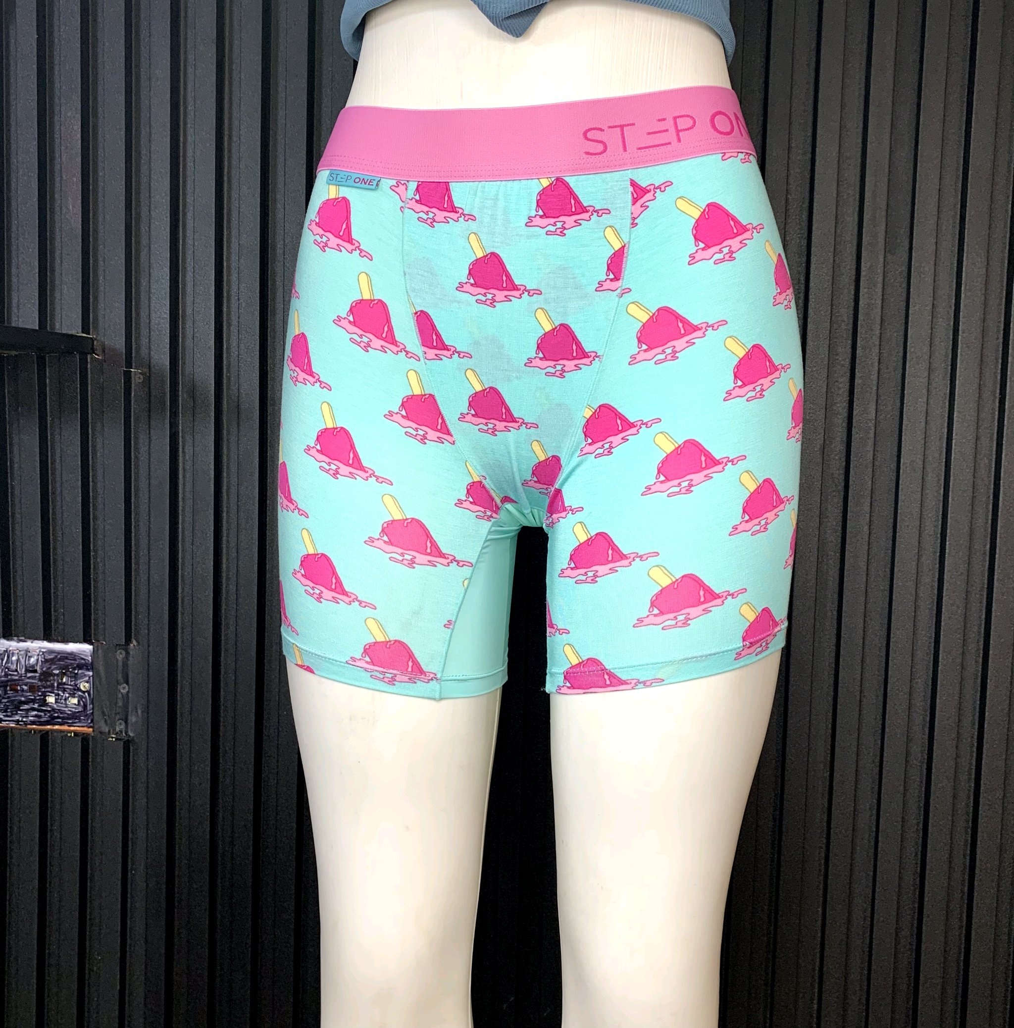 Women’s High Waist Printed Biker Shorts – Stretch Fitness & Casual Shorts Nigeria 2 Women’s High Waist Printed Biker Shorts – Stretch Fitness & Casual Shorts Nigeria - Image 2