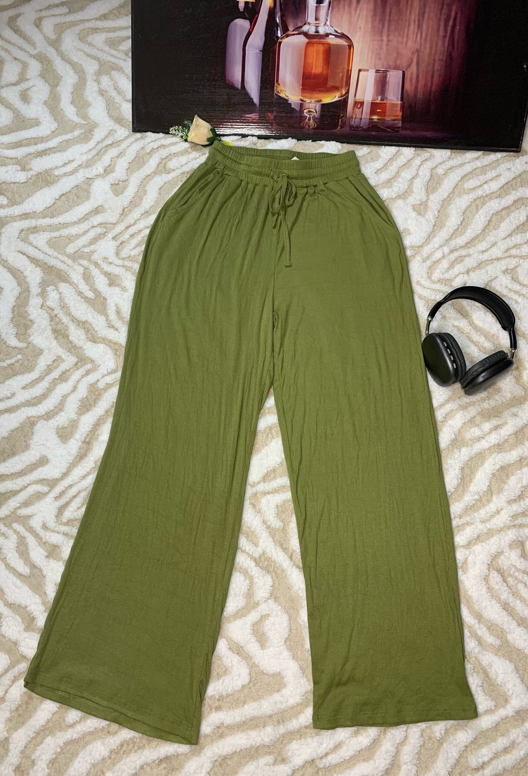 Women’s Olive Green Wide Leg Pants – Relaxed Casual Drawstring Trousers Nigeria 4 Women’s Olive Green Wide Leg Pants – Relaxed Casual Drawstring Trousers Nigeria - Image 4