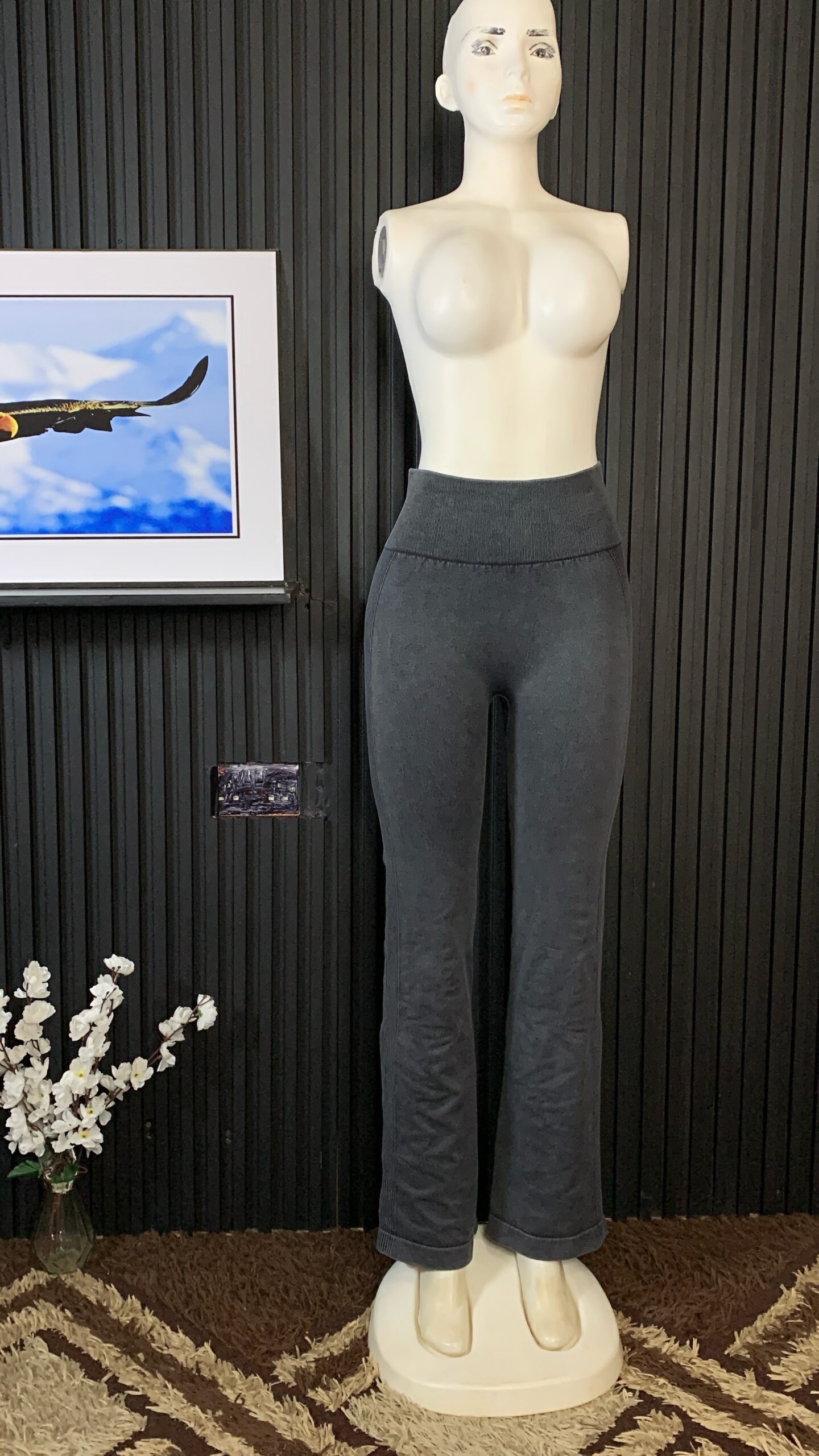 SculptFit Premium Flare Leggings – Women's High-Waist Ribbed Gym Trousers collection 1 SculptFit Premium Flare Leggings – Women's High-Waist Ribbed Gym Trousers collection