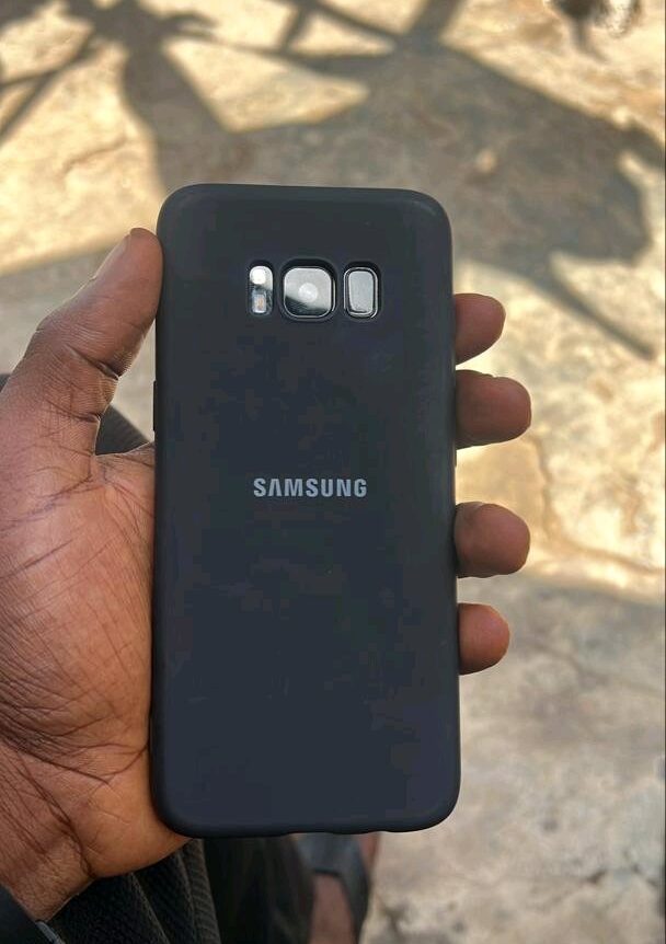 Samsung s8 phone