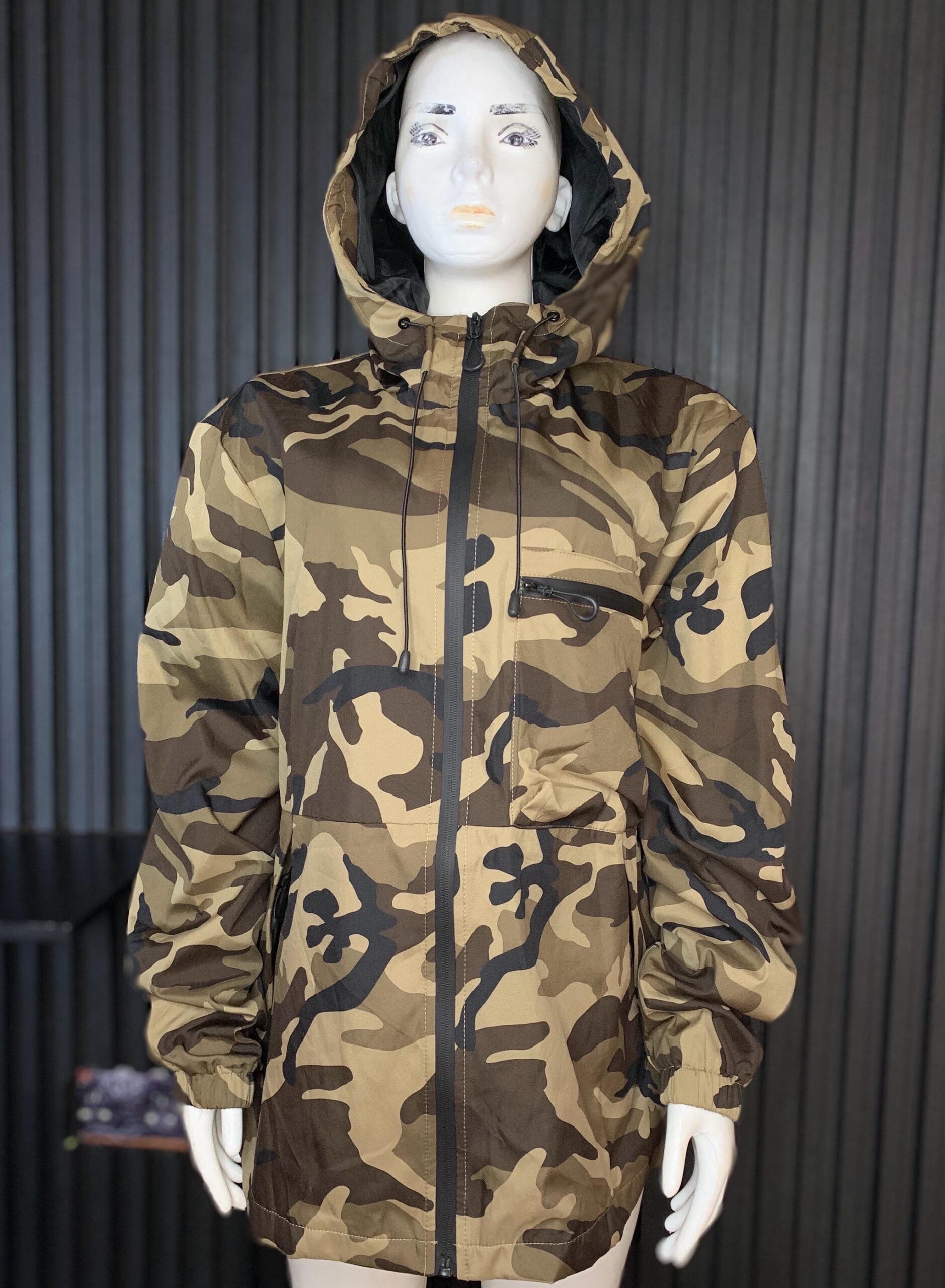Camouflage Windbreaker Jacket- Premium Outer Layer Heavy-duty Streetwear 2 Camouflage Windbreaker Jacket- Premium Outer Layer Heavy-duty Streetwear - Image 2