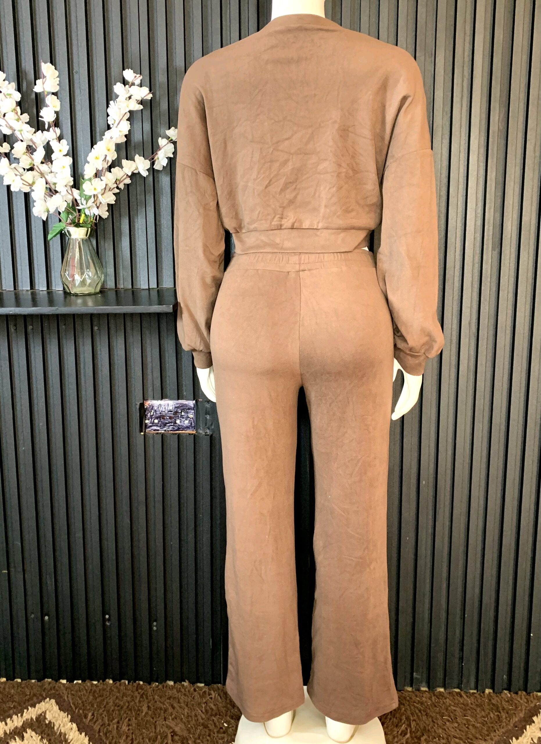 Two Piece Knit Tracksuit 3 Two Piece Knit Tracksuit - Image 3
