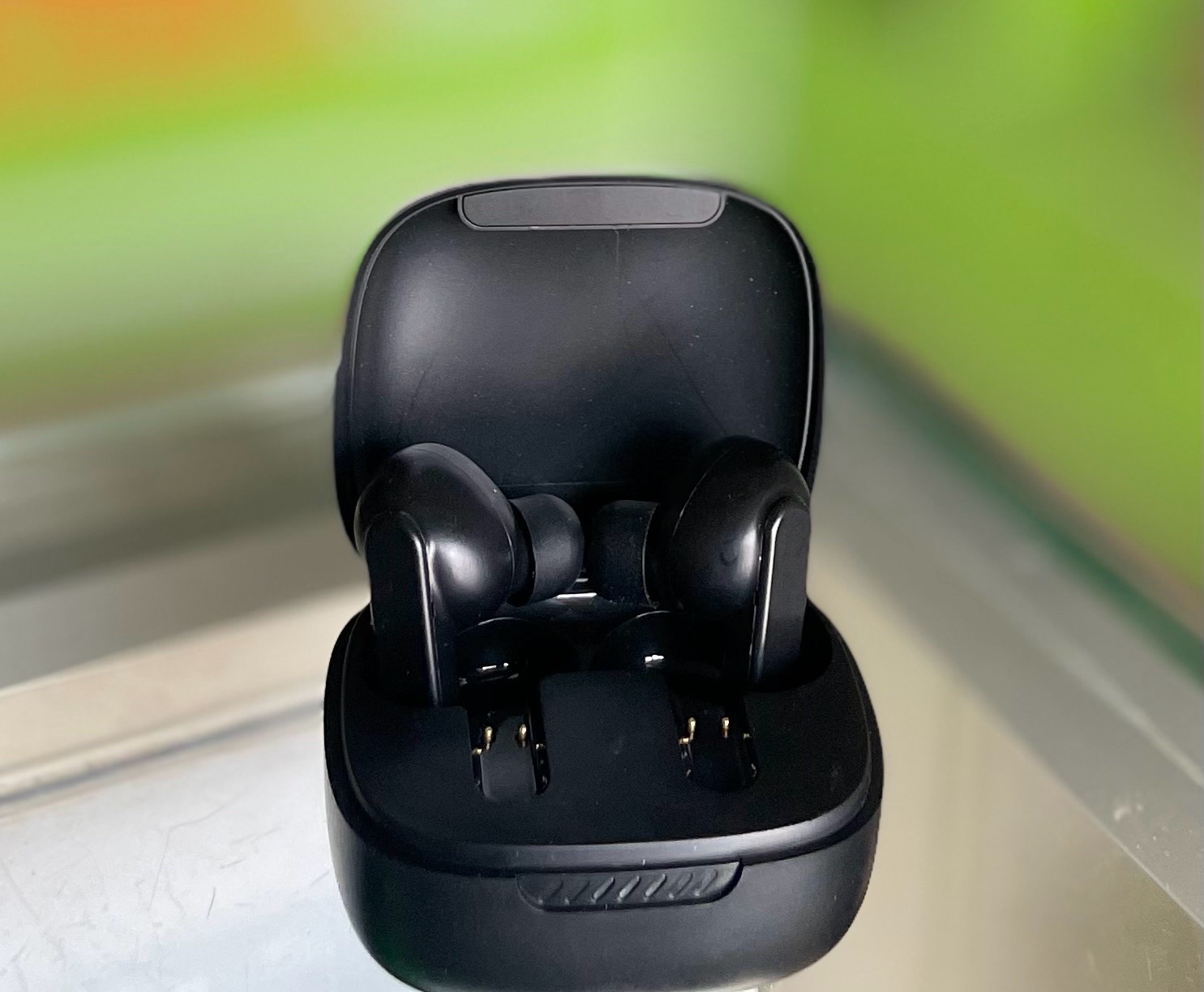 JBL Wave 300TWS True Wireless Earbuds – Premium Deep Bass Bluetooth Earphones 2 JBL Wave 300TWS True Wireless Earbuds – Premium Deep Bass Bluetooth Earphones - Image 2