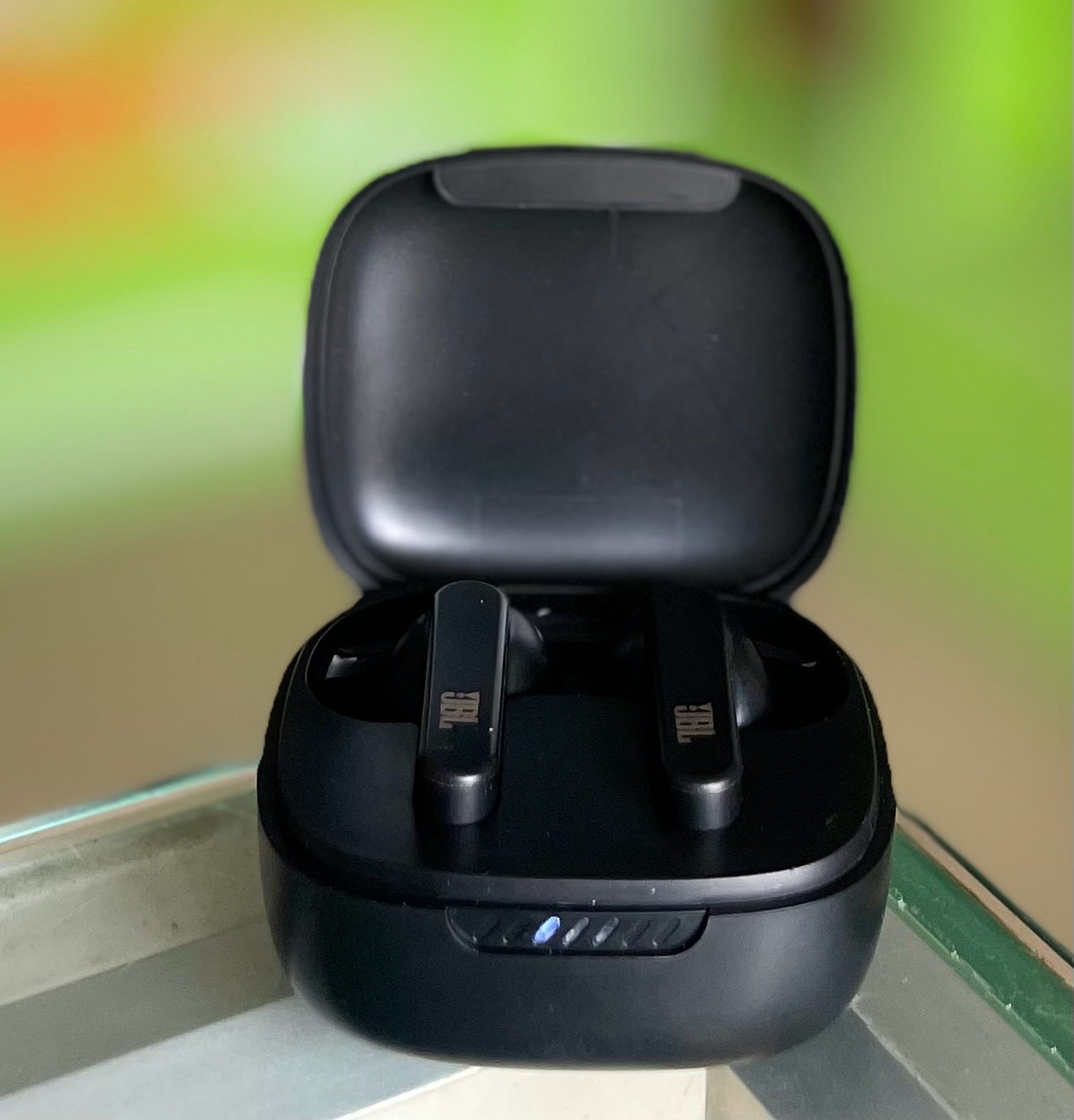 JBL Wave 300TWS True Wireless Earbuds – Premium Deep Bass Bluetooth Earphones 3 JBL Wave 300TWS True Wireless Earbuds – Premium Deep Bass Bluetooth Earphones - Image 3