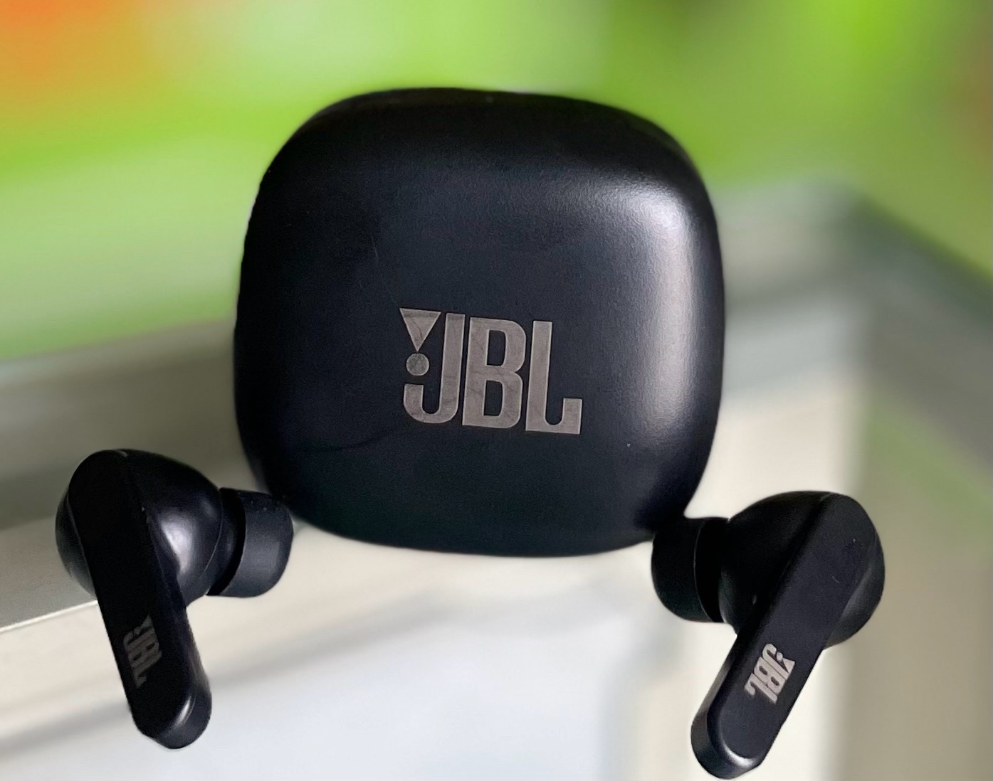 JBL Wave 300TWS True Wireless Earbuds – Premium Deep Bass Bluetooth Earphones 4 JBL Wave 300TWS True Wireless Earbuds – Premium Deep Bass Bluetooth Earphones - Image 4