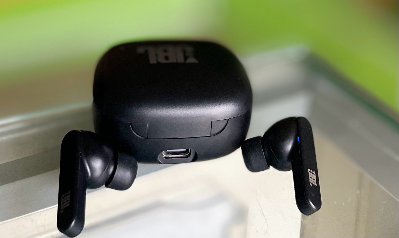JBL Wave 300TWS True Wireless Earbuds – Premium Deep Bass Bluetooth Earphones 5 JBL Wave 300TWS True Wireless Earbuds – Premium Deep Bass Bluetooth Earphones - Image 5