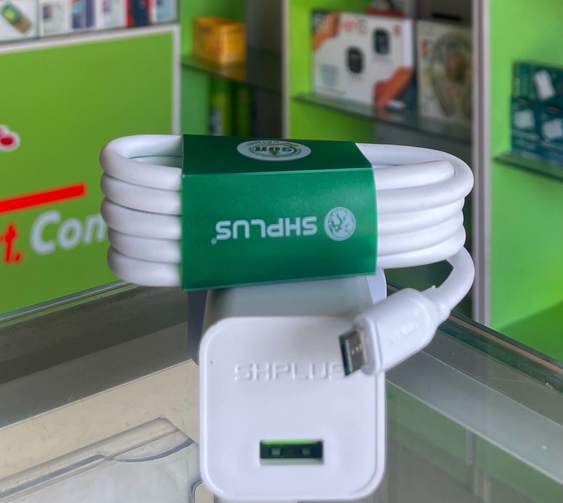 Premium Smart SHPLUS 42W USB Fast Charger 4 Premium Smart SHPLUS 42W USB Fast Charger - Image 4