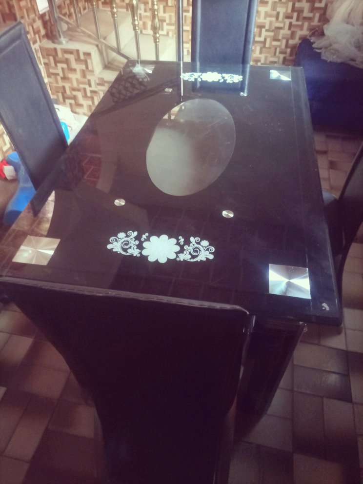 Dinning Table 1 Dinning Table