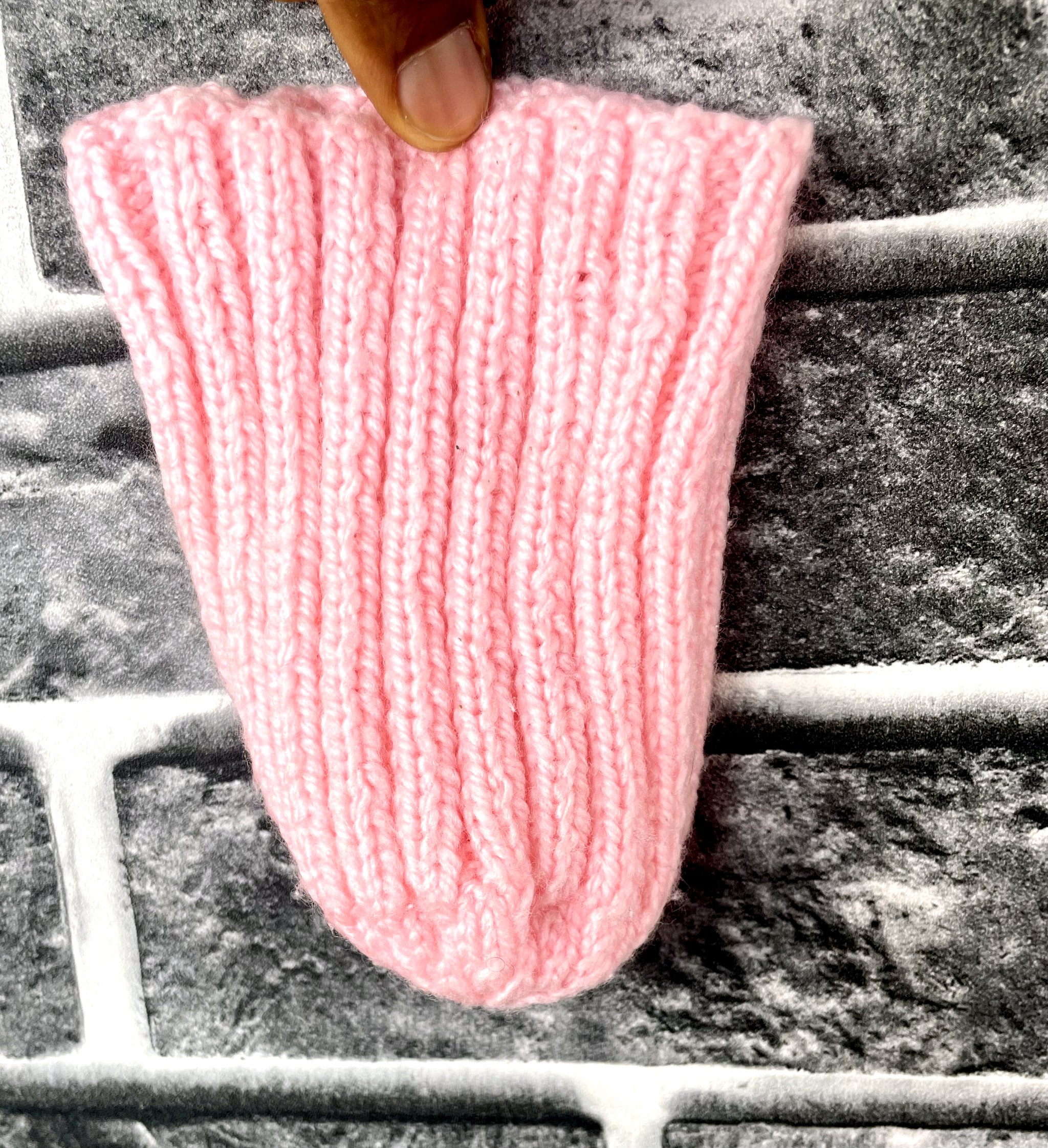 Pink Knitted Baby Hat 3 Pink Knitted Baby Hat - Image 3