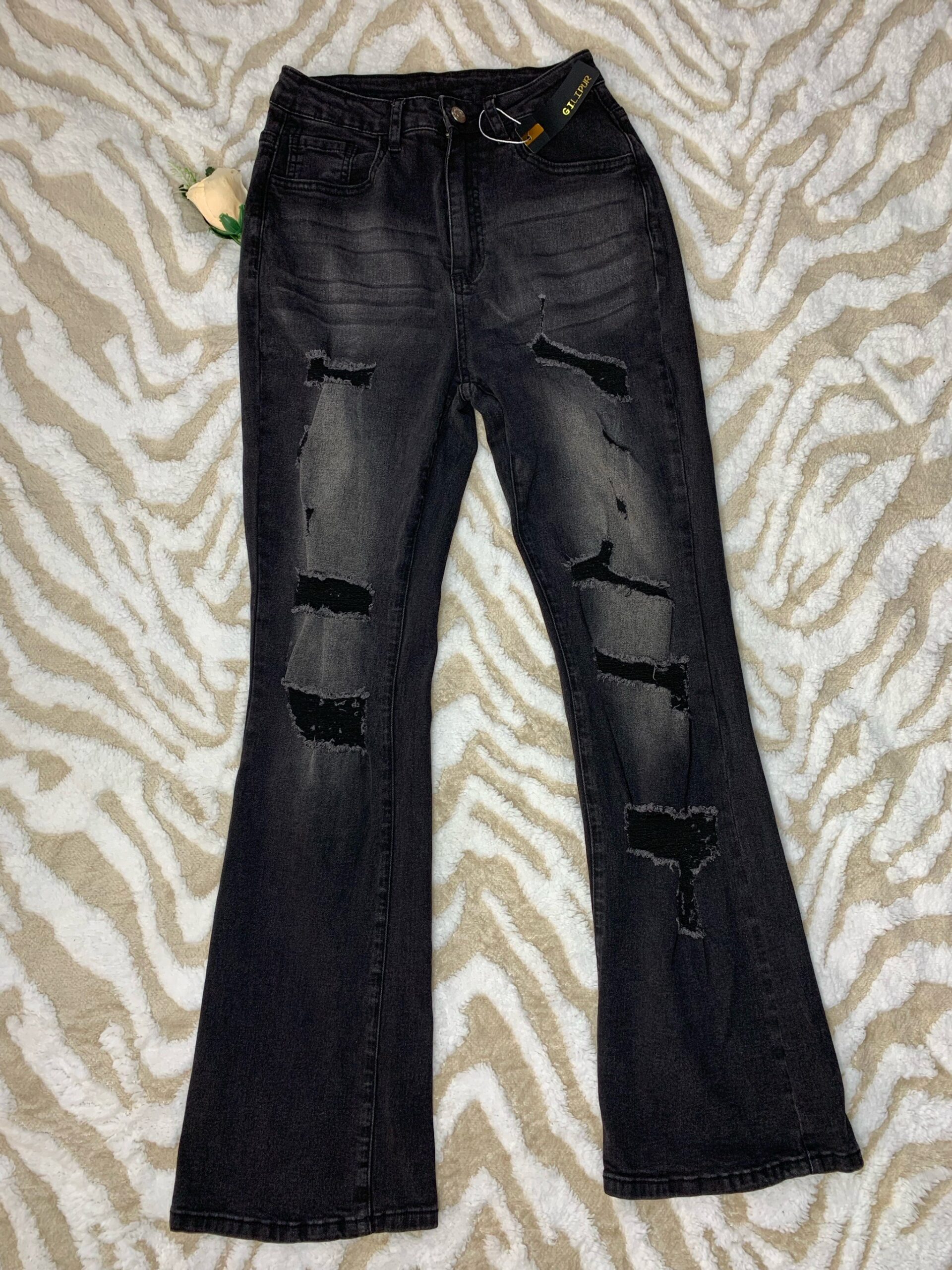 Elegant Ripped Slim Bootcut Jeans 1 Elegant Ripped Slim Bootcut Jeans