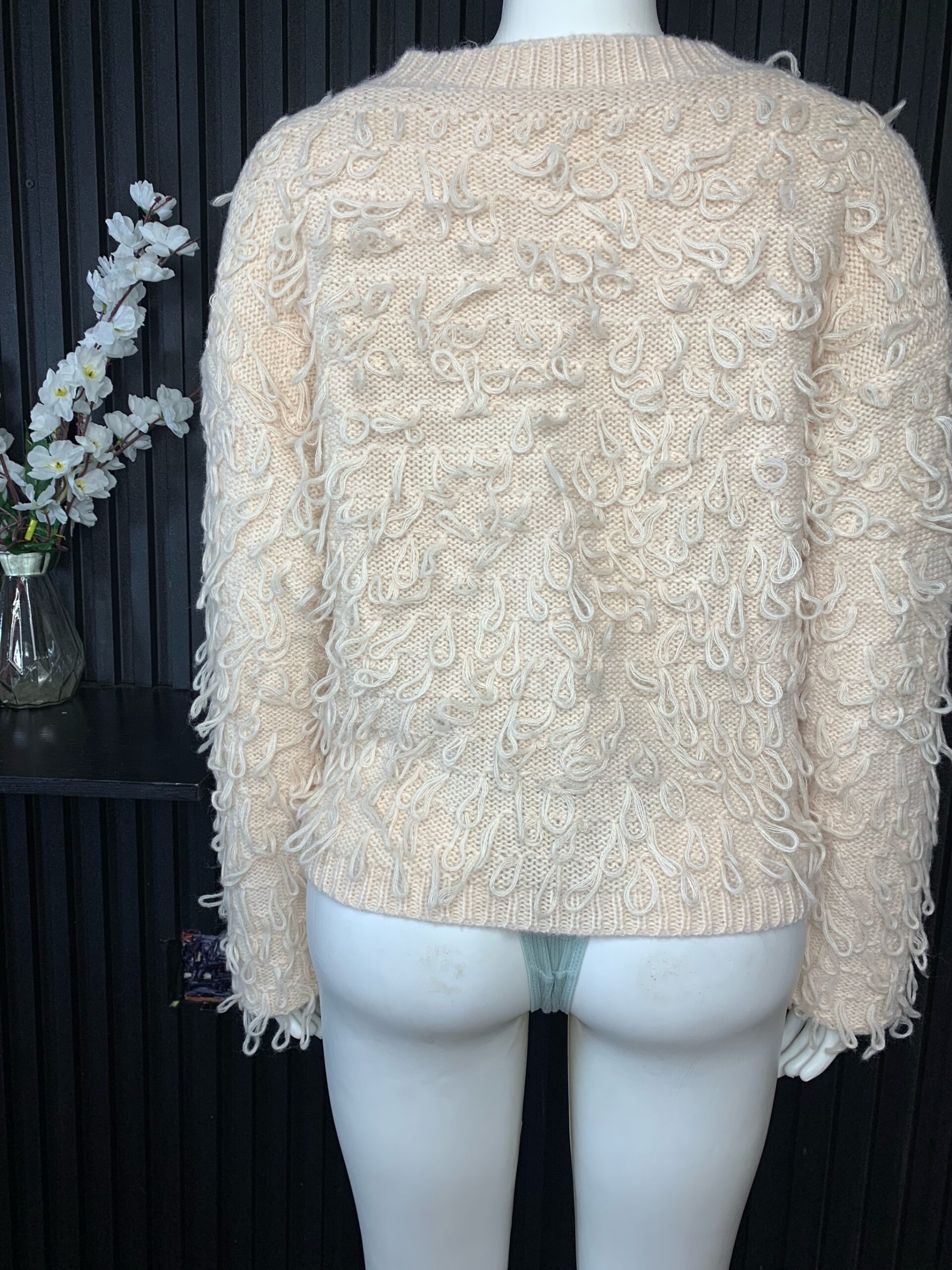 Elegant Fringed Knit Cardigan 3 Elegant Fringed Knit Cardigan - Image 3