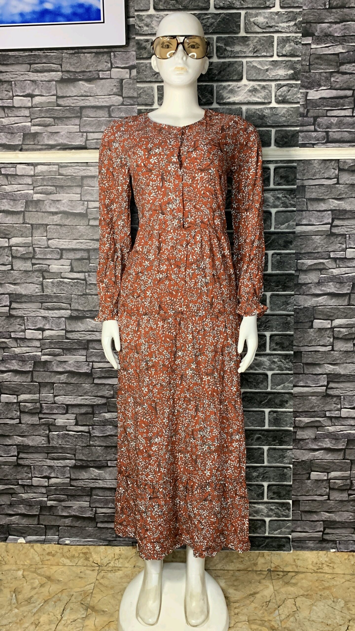 Floral Maxi Dress 2 Floral Maxi Dress - Image 2