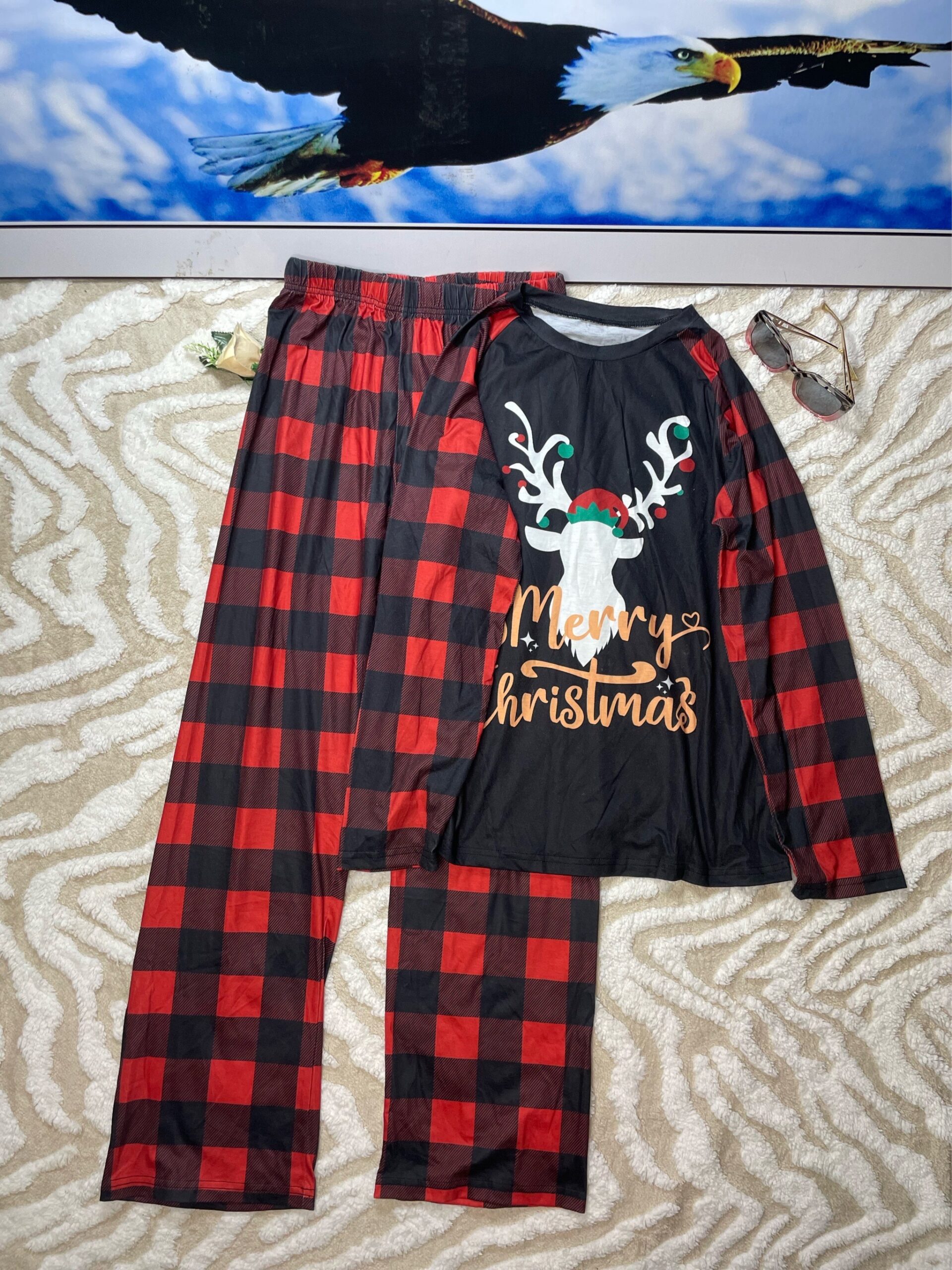 Christmas Pajamas Set 4 Christmas Pajamas Set - Image 4