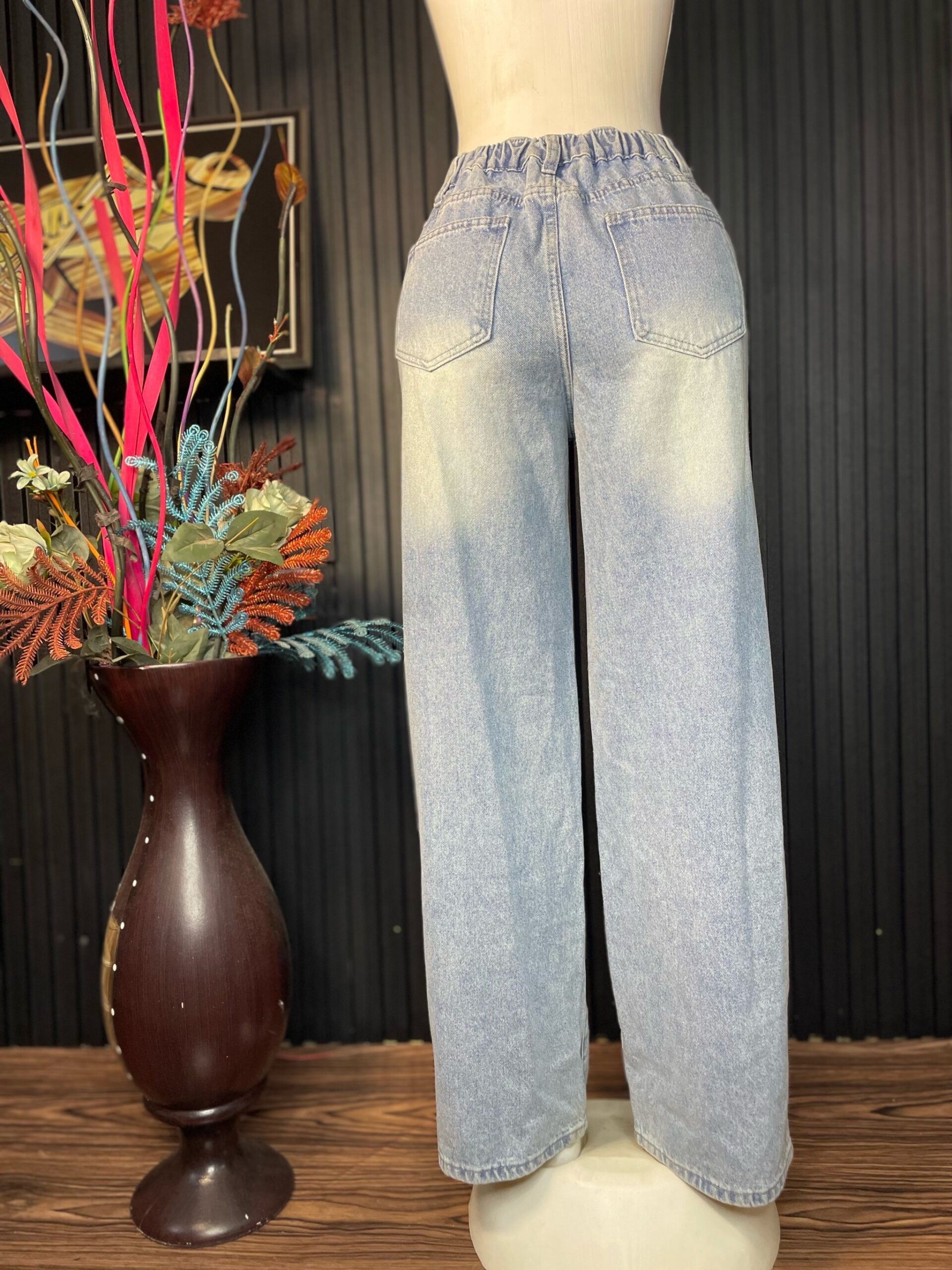 Light wash Straight Jean 3 Light wash Straight Jean - Image 3
