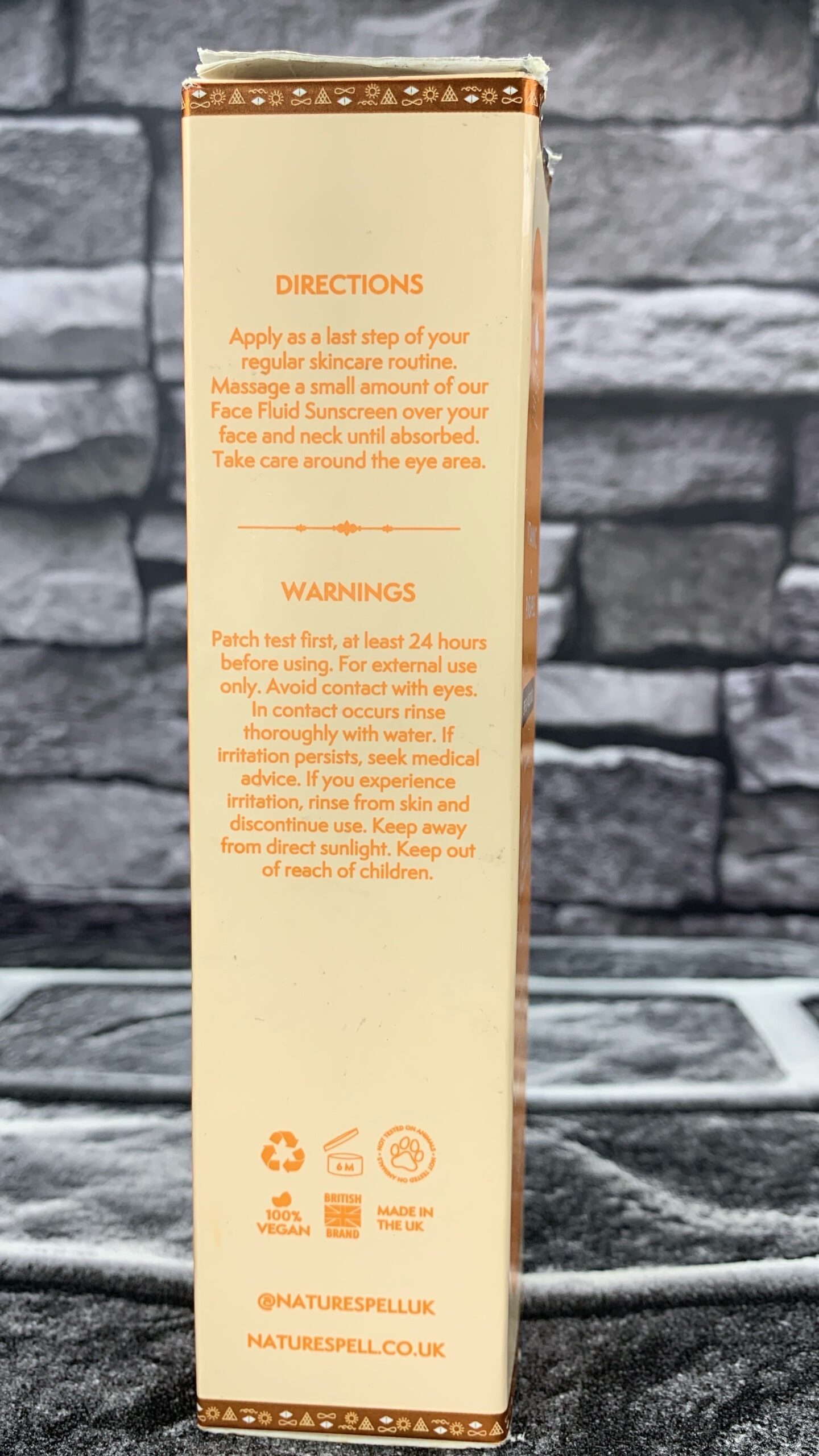 Nature Spell Vitamin C & Pineapple Sunscreen 4 Nature Spell Vitamin C & Pineapple Sunscreen - Image 4