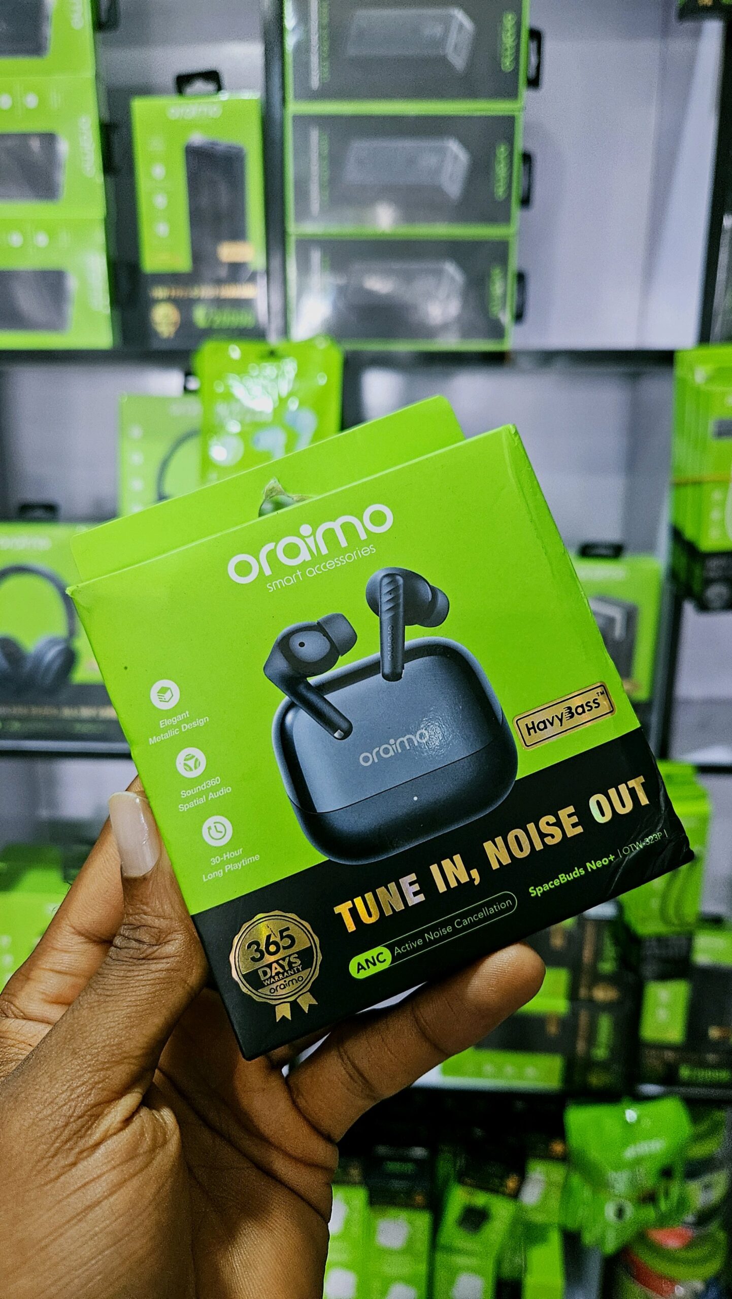 Oraimo Space Bud Neo + OTW 323P 1 Oraimo Space Bud Neo + OTW 323P