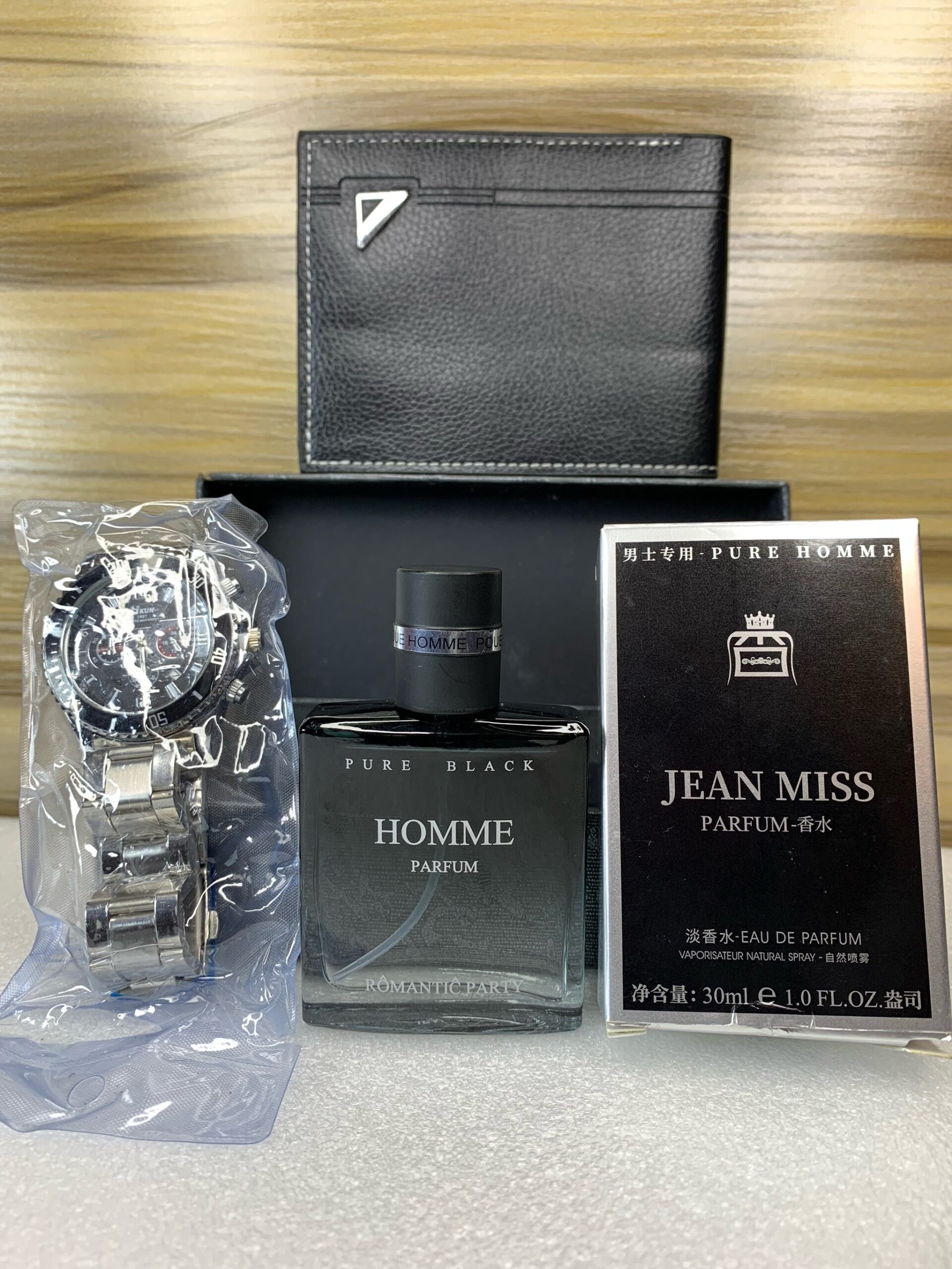 Men Gift Set – Elegant & Premium Grooming Set 1 Men Gift Set – Elegant & Premium Grooming Set