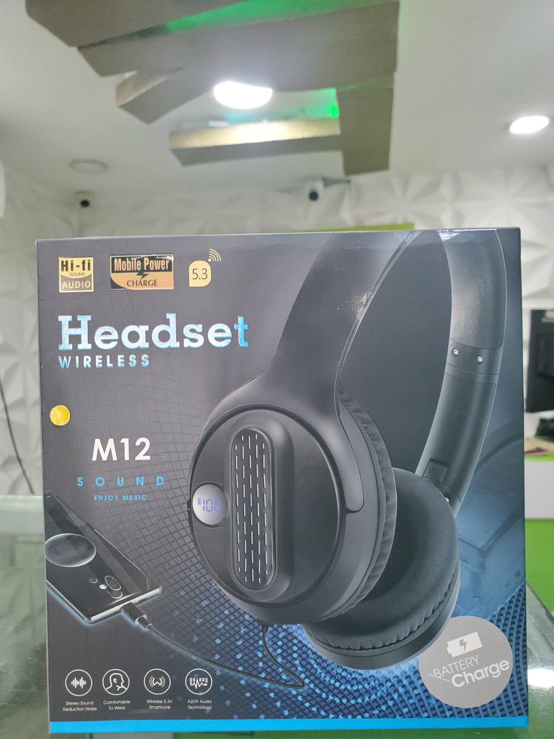 M12 Headphone 1 M12 Headphone