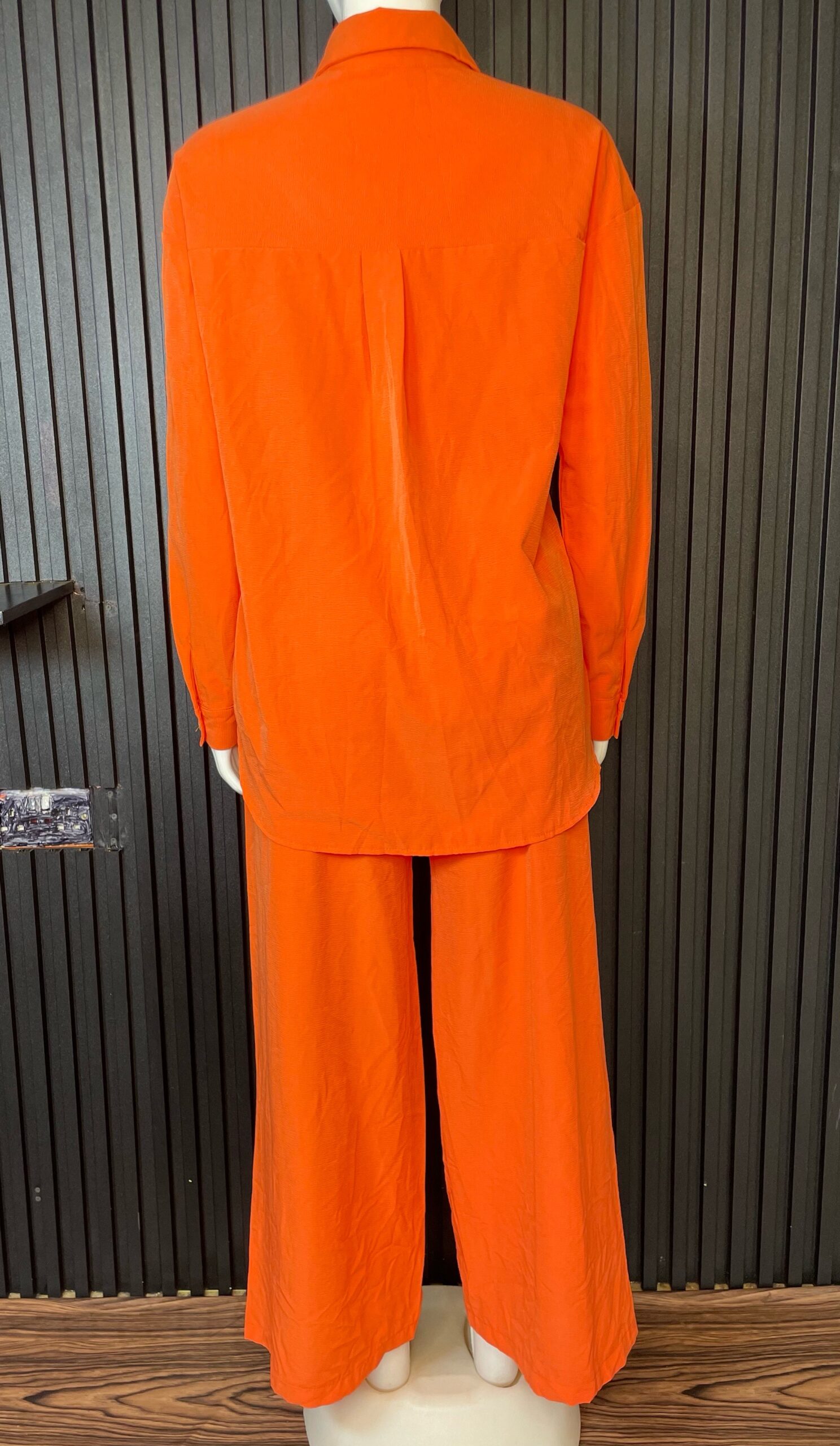 Orange Two-Piece Trouser Set 3 Orange Two-Piece Trouser Set - Image 3