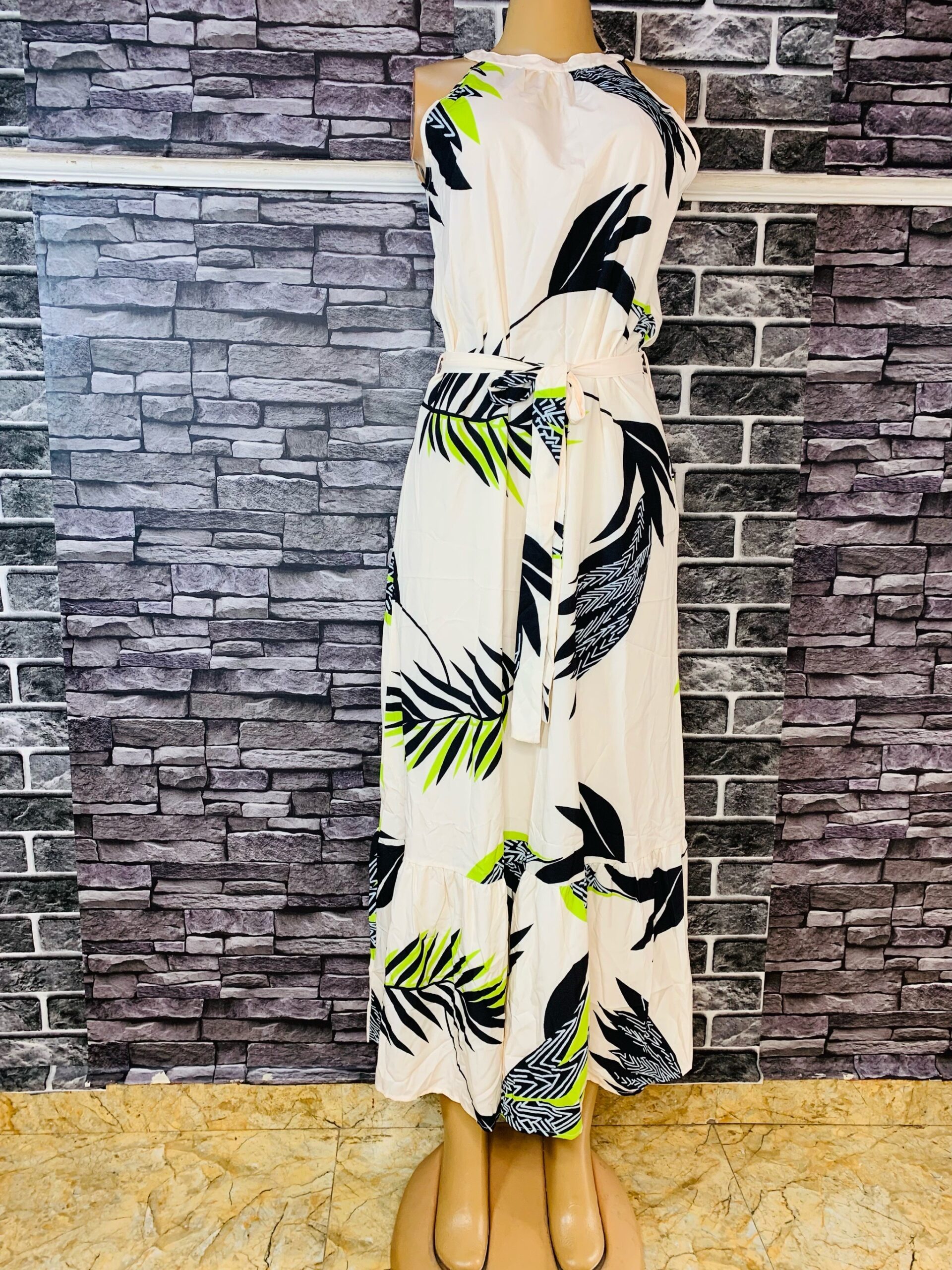 Floral Maxi Dress (Copy) 2 Floral Maxi Dress (Copy) - Image 2