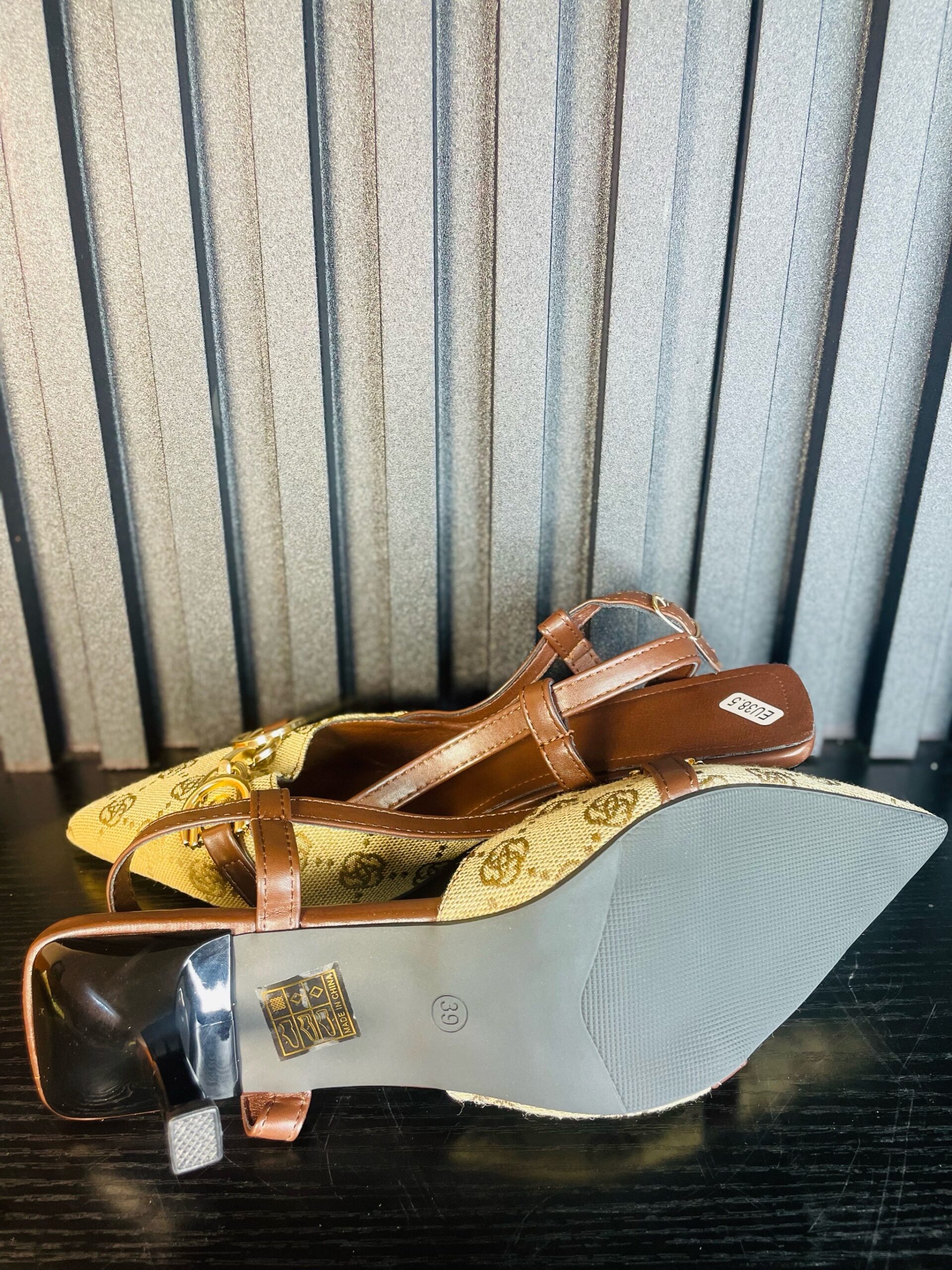 Clear EU38.5Heel 2 Clear EU38.5Heel - Image 2