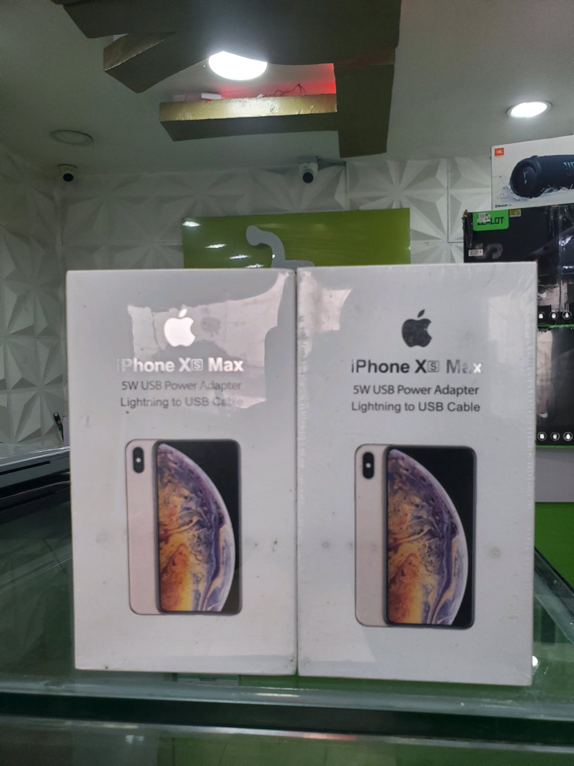 Iphone xs max charger 5 Iphone xs max charger - Image 5