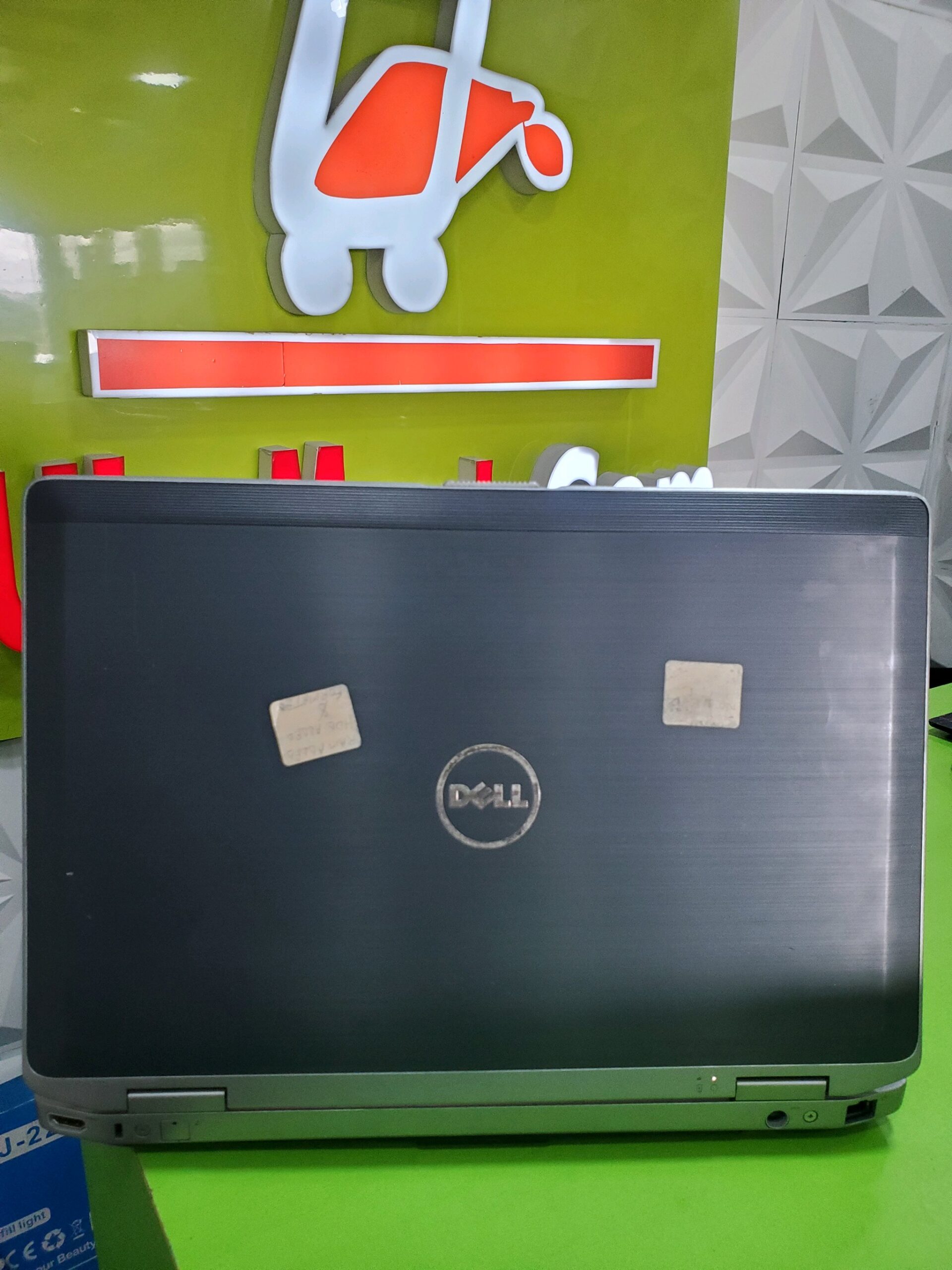 Dell Latitude E6420 core i7 4 Dell Latitude E6420 core i7 - Image 4