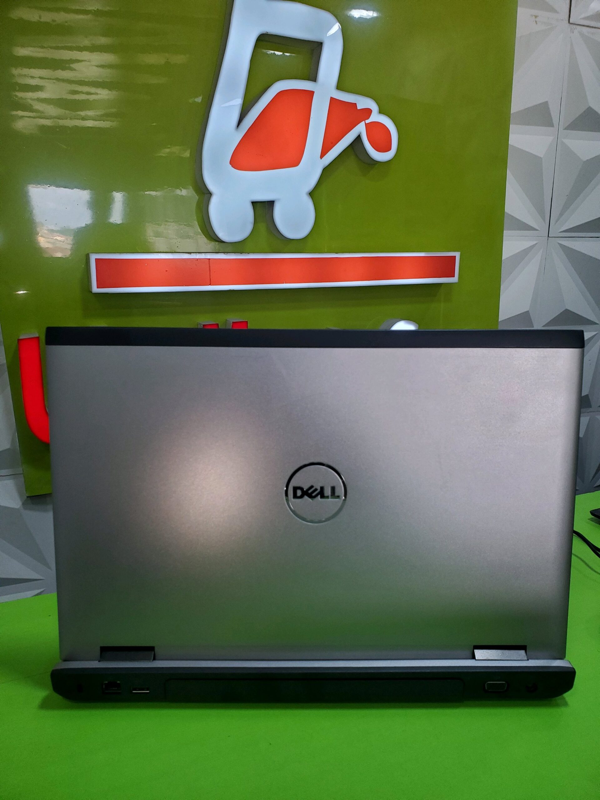 Dell Vostro 3550 core i3 2 Dell Vostro 3550 core i3 - Image 2