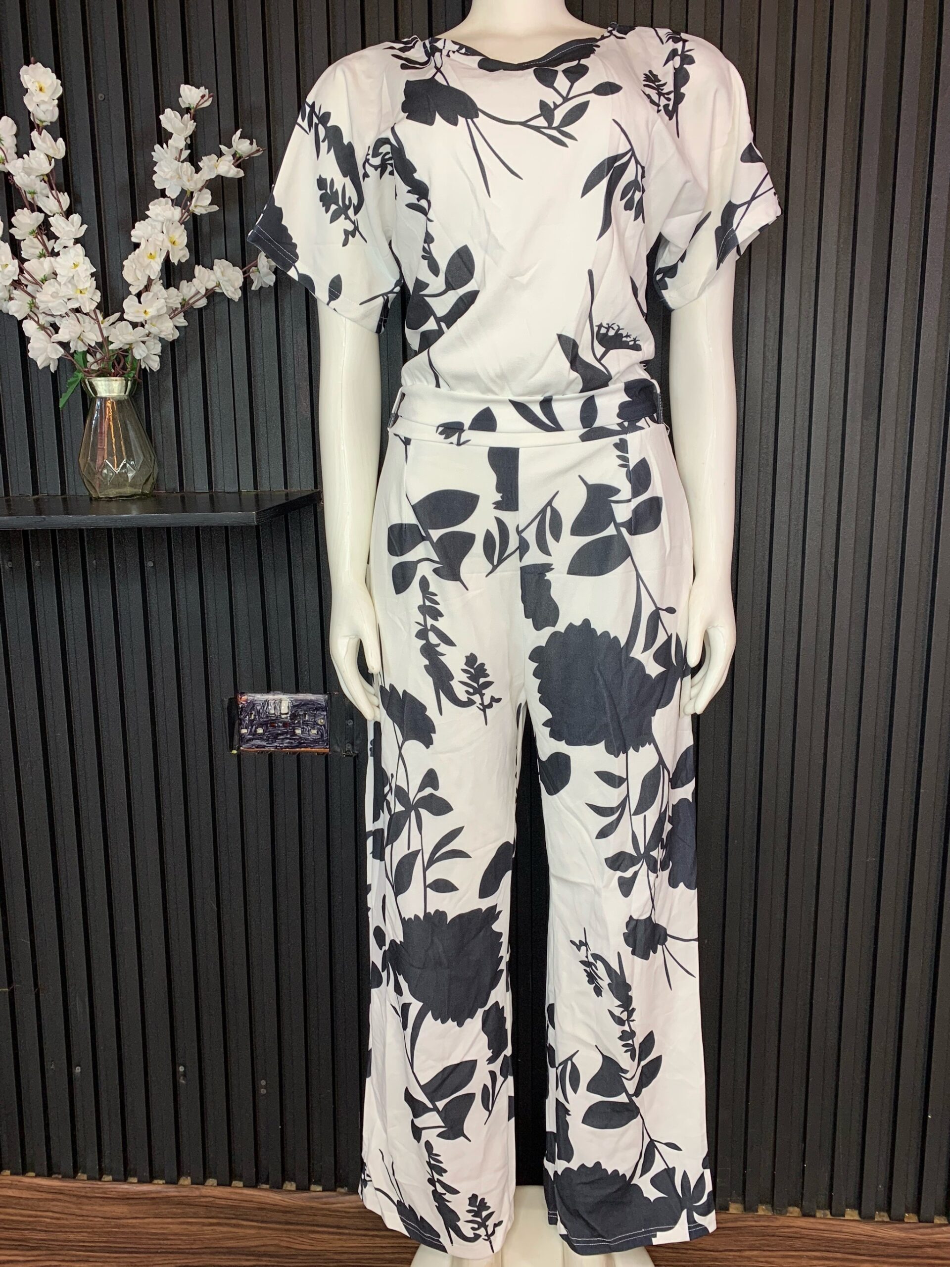 Black & White Floral Print Jumpsuit 3 Black & White Floral Print Jumpsuit - Image 3