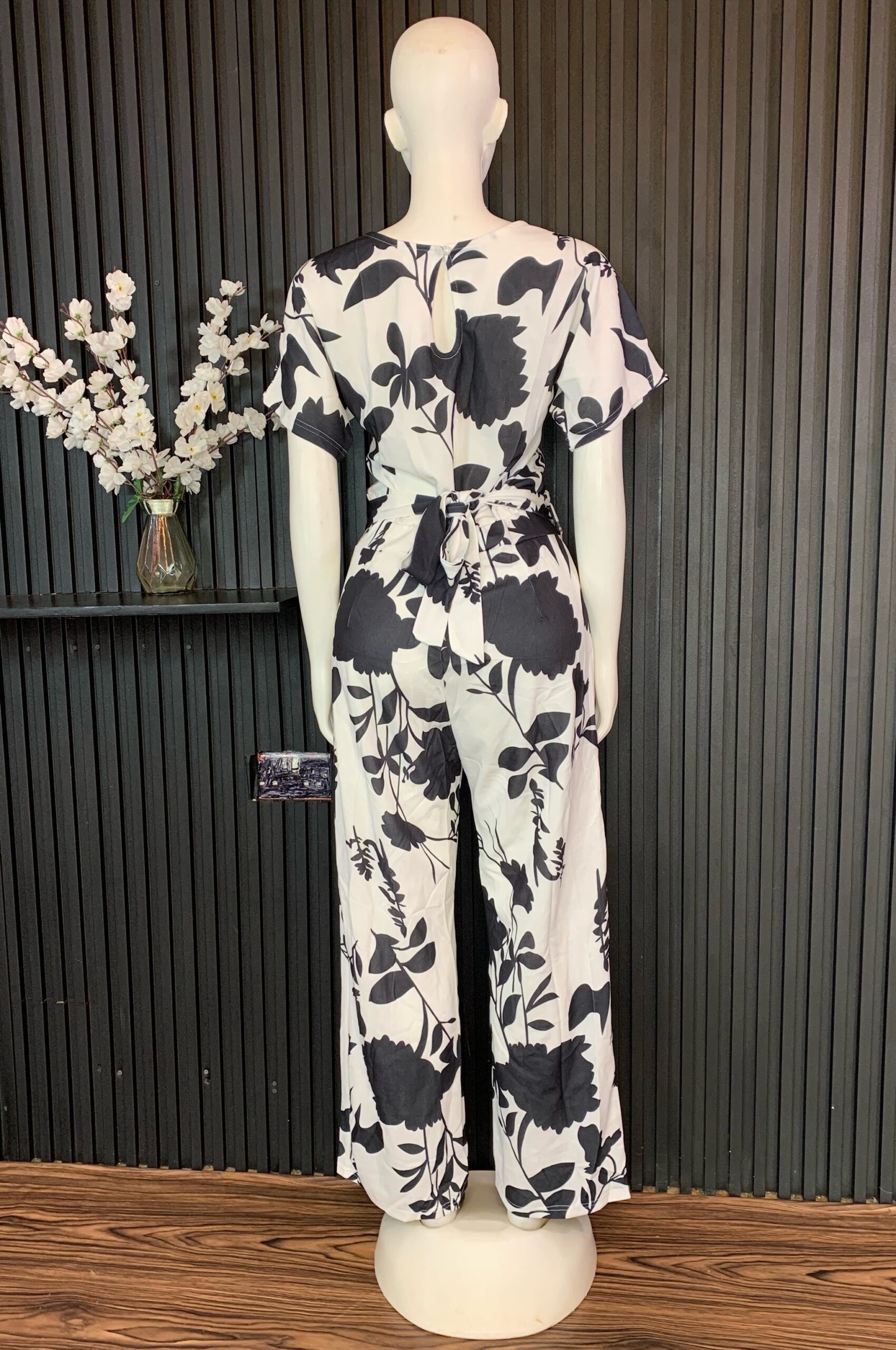 Black & White Floral Print Jumpsuit 5 Black & White Floral Print Jumpsuit - Image 5