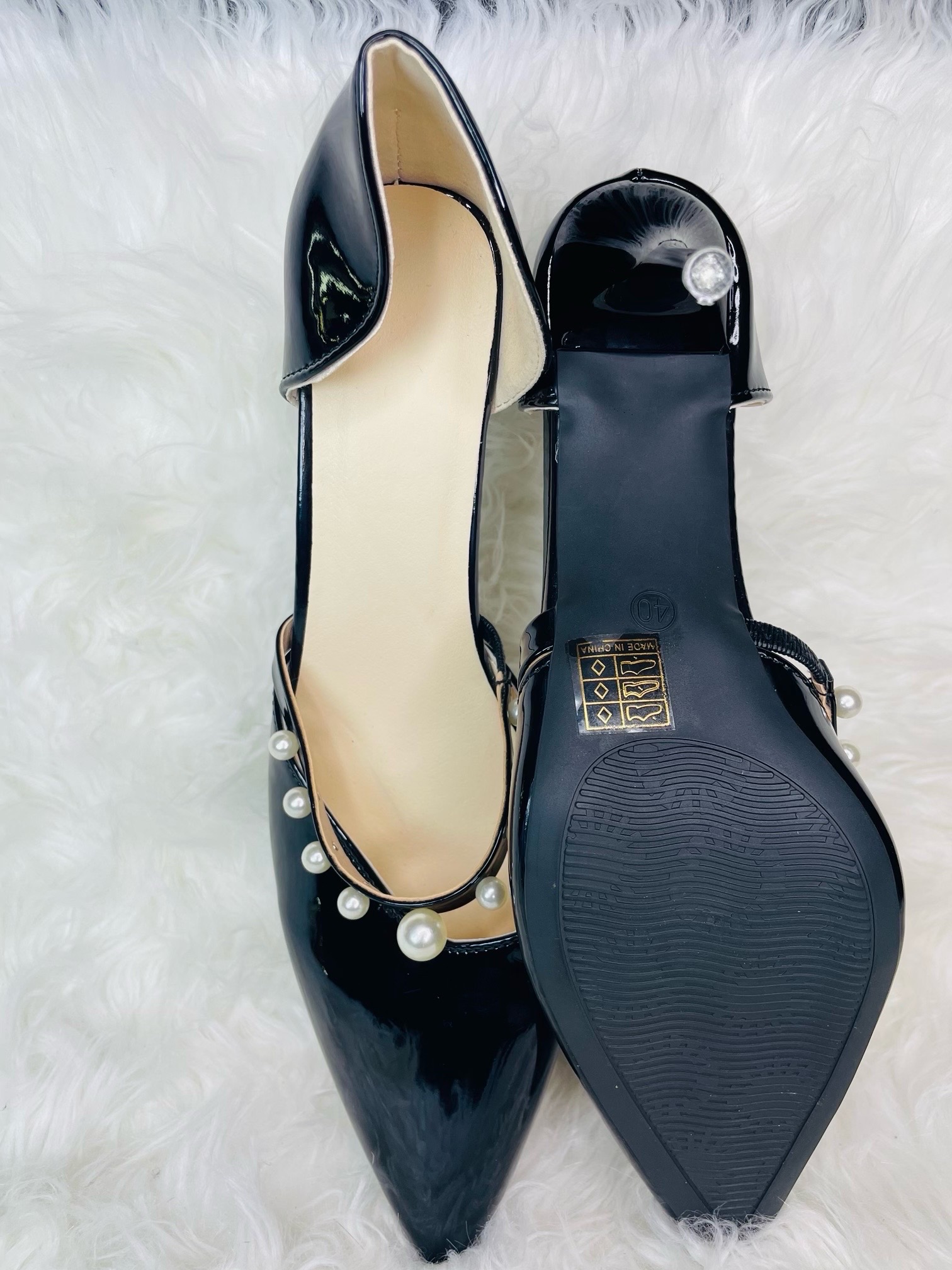 Black Elegant Bead Heel 3 Black Elegant Bead Heel - Image 3