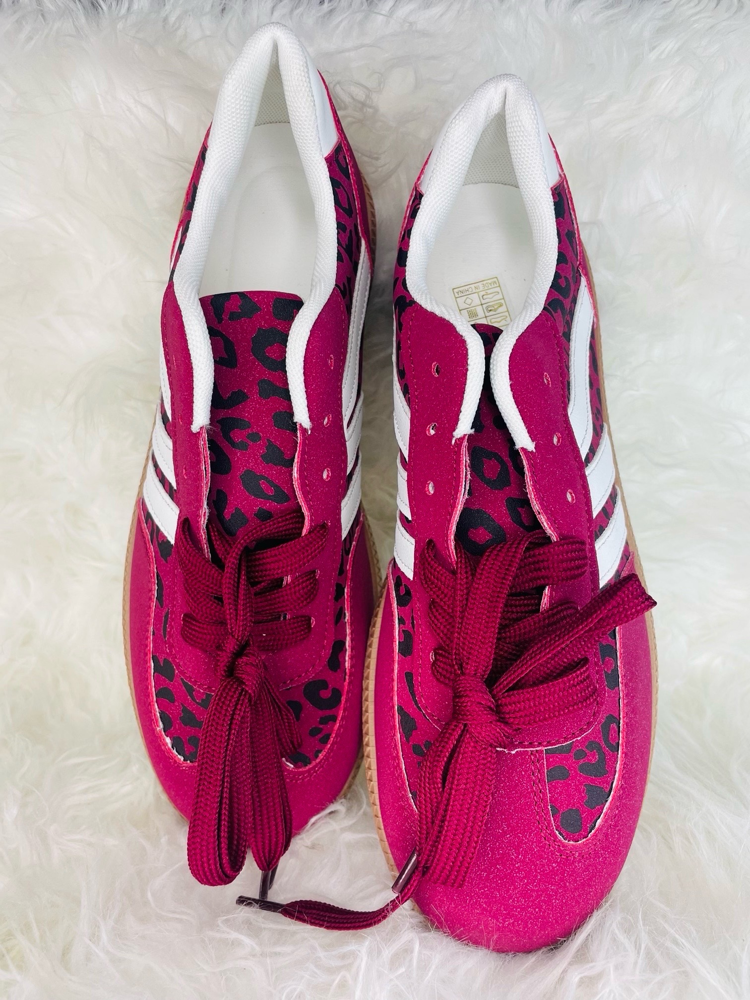 Stylish Leapord Sneakers 1 Stylish Leapord Sneakers